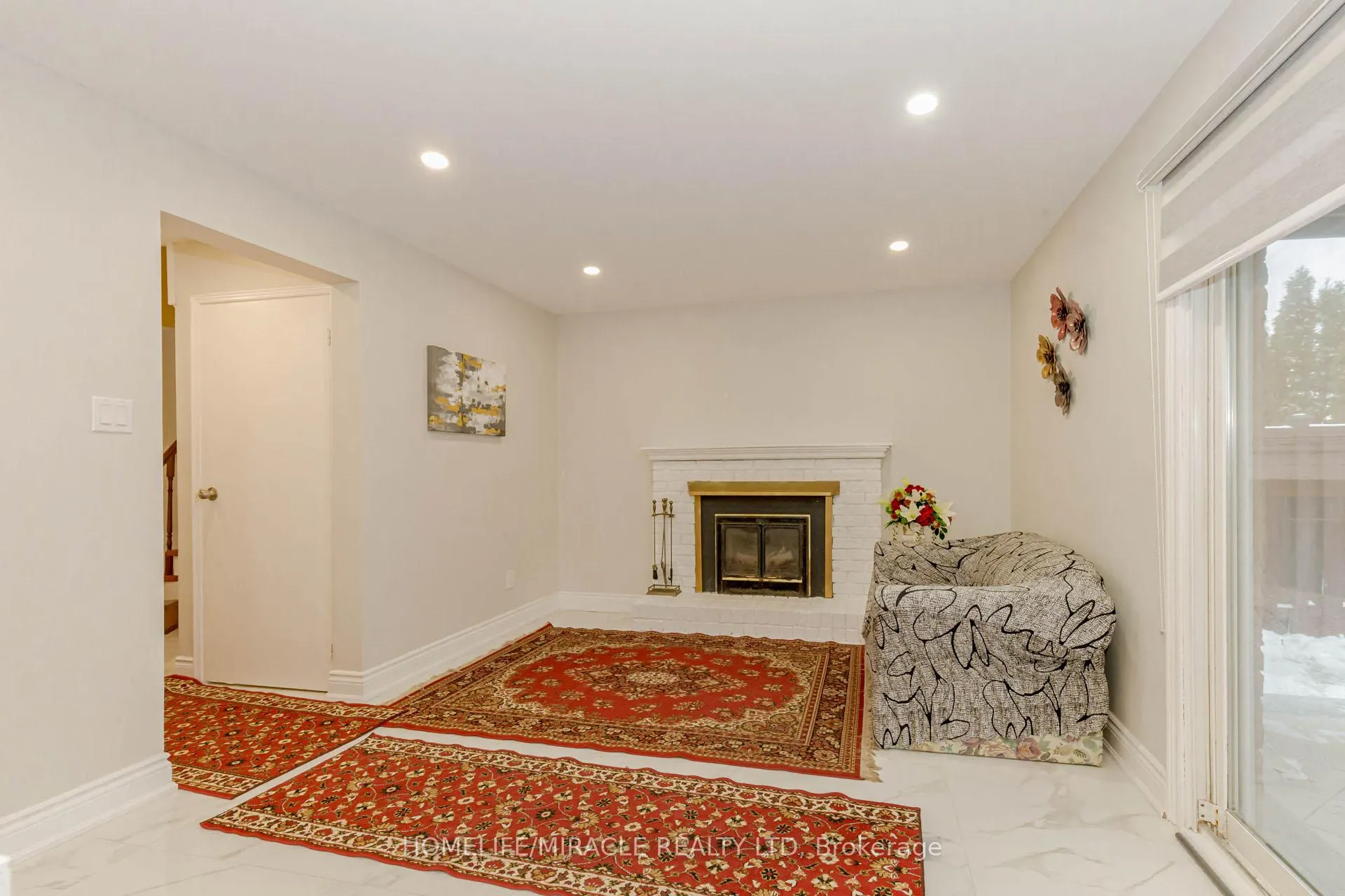 Photo 14 of 6 Nanport Street S, Brampton, Westgate — HOMEH