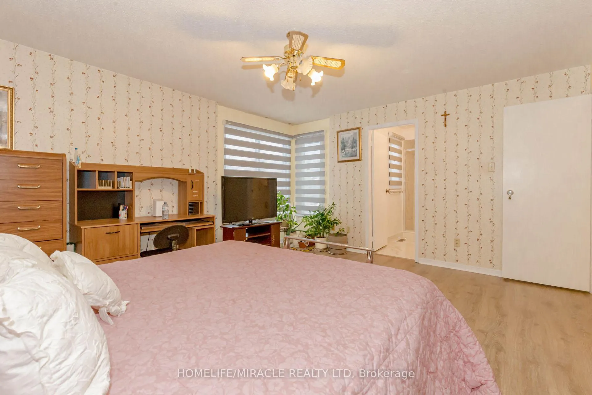 Photo 27 of 6 Nanport Street S, Brampton, Westgate — HOMEH