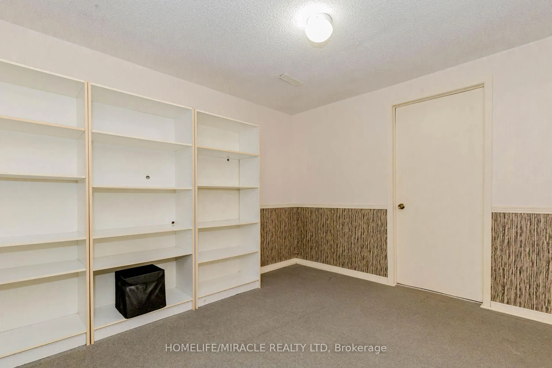 Photo 42 of 6 Nanport Street S, Brampton, Westgate — HOMEH