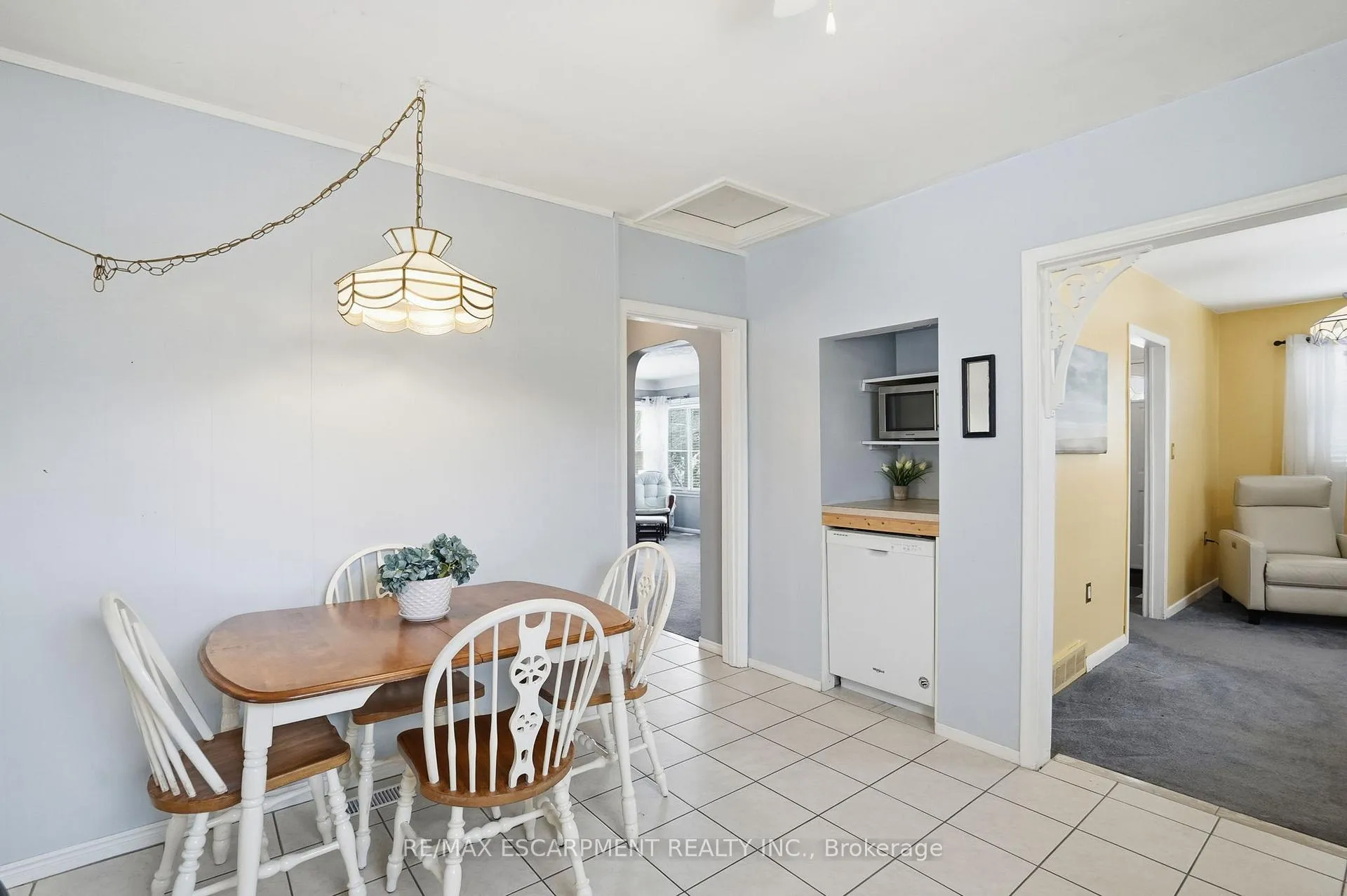 Photo 16 of 363 Limeridge Road E, Hamilton, Bruleville — HOMEH