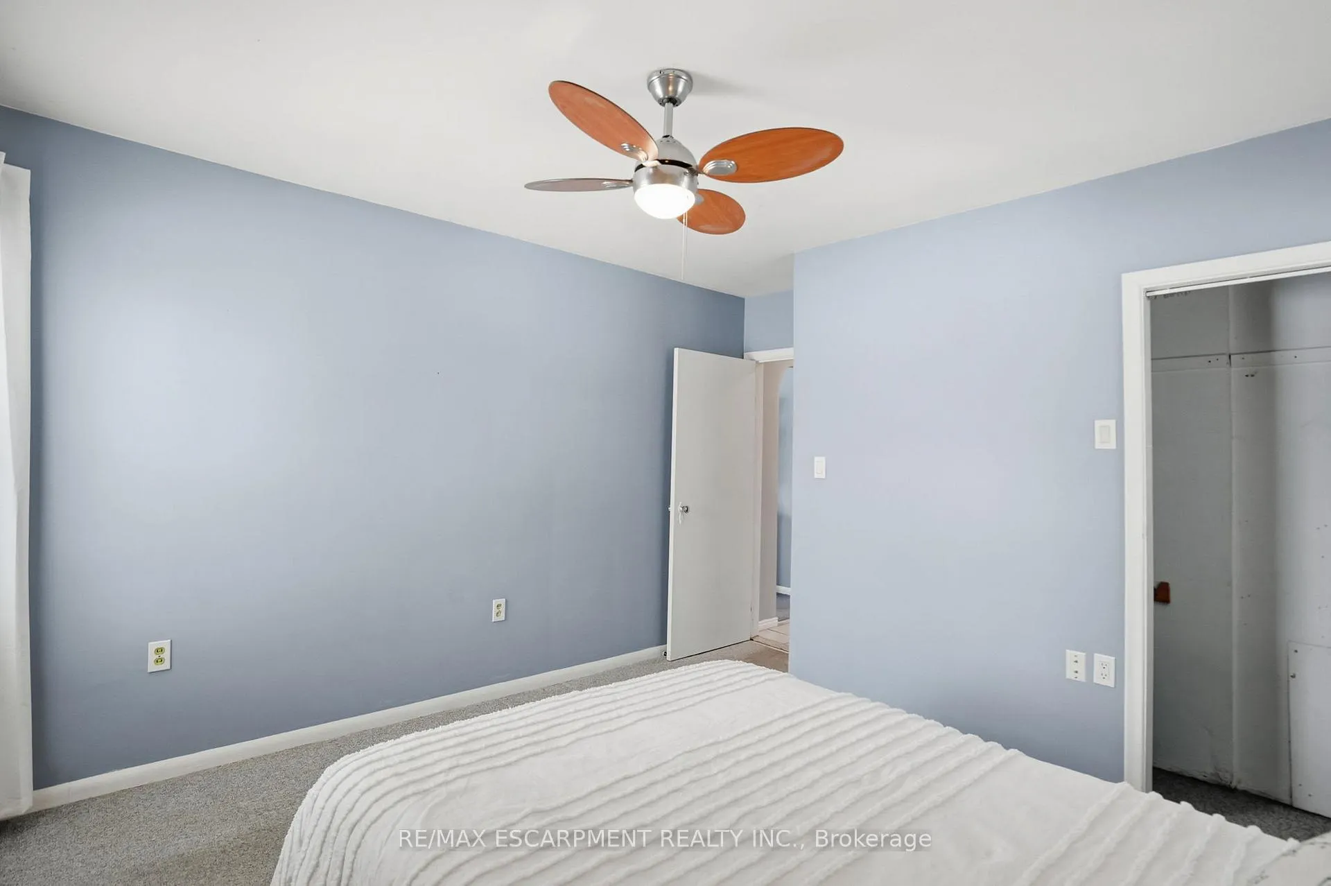 Photo 23 of 363 Limeridge Road E, Hamilton, Bruleville — HOMEH