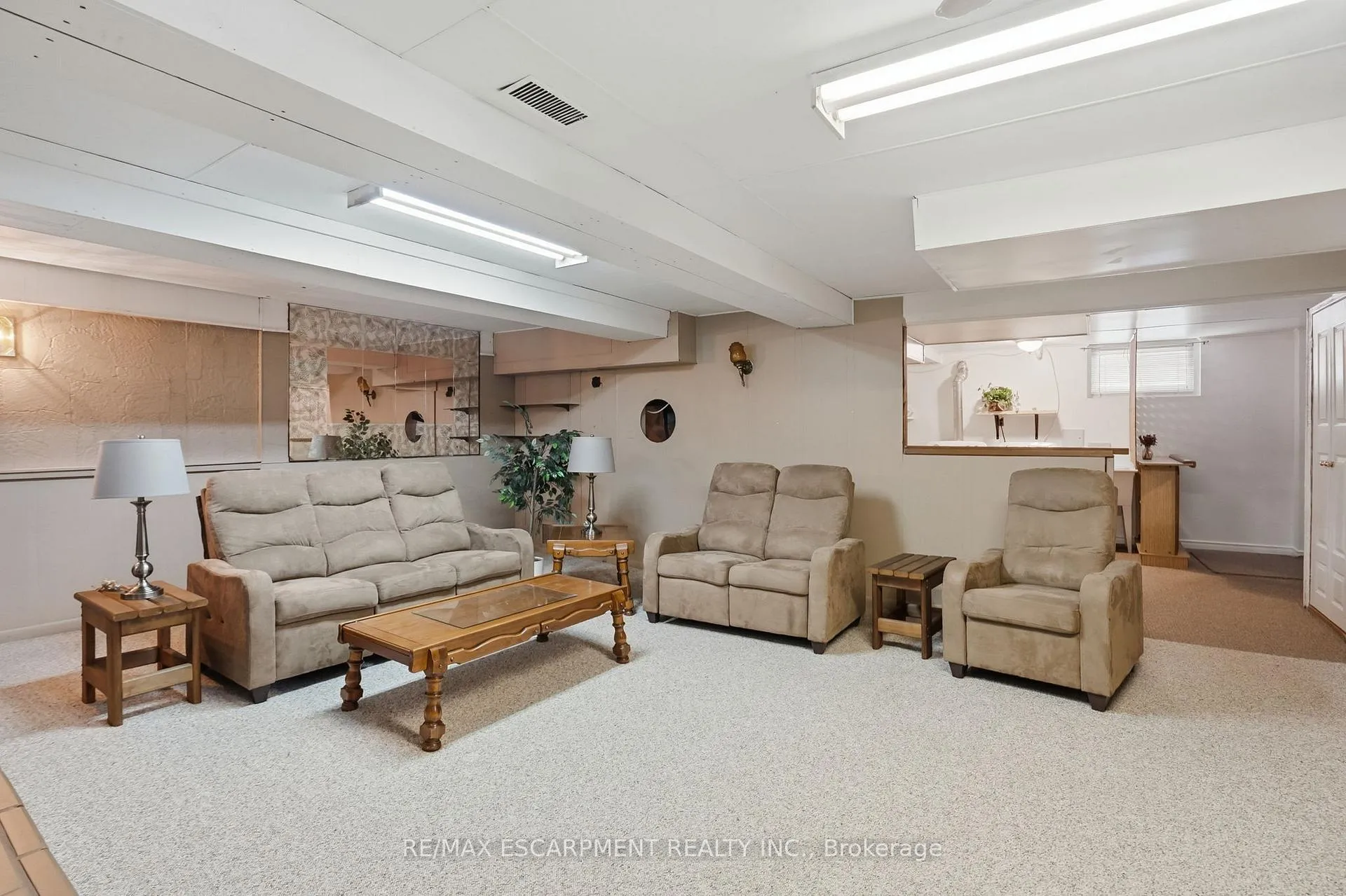 Photo 26 of 363 Limeridge Road E, Hamilton, Bruleville — HOMEH