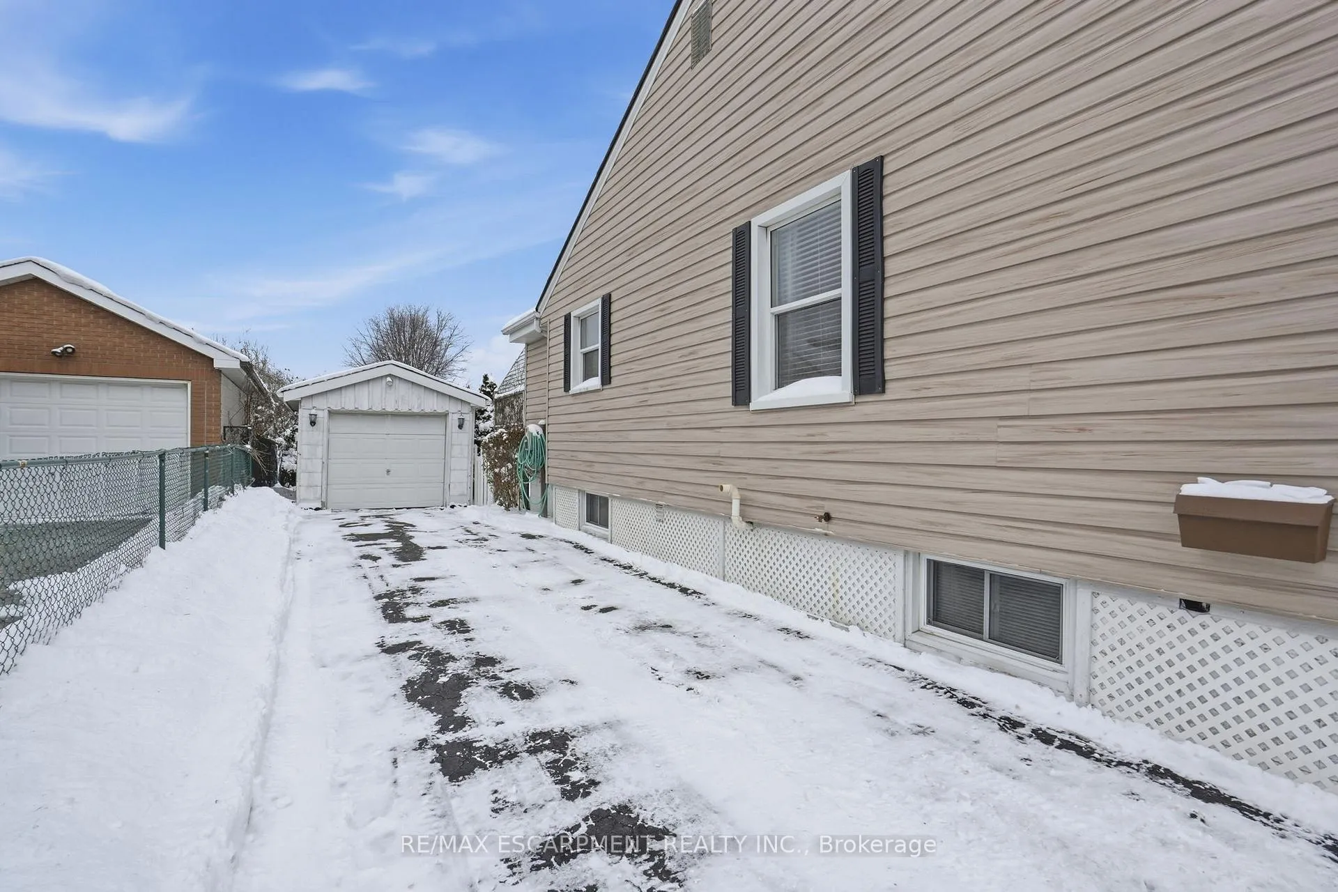 Photo 46 of 363 Limeridge Road E, Hamilton, Bruleville — HOMEH