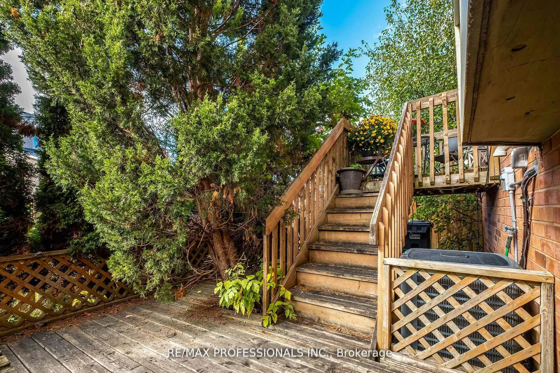 Photo 46 of 65 Hickorybush Avenue, Brampton, Sandringham-Wellington — HOMEH