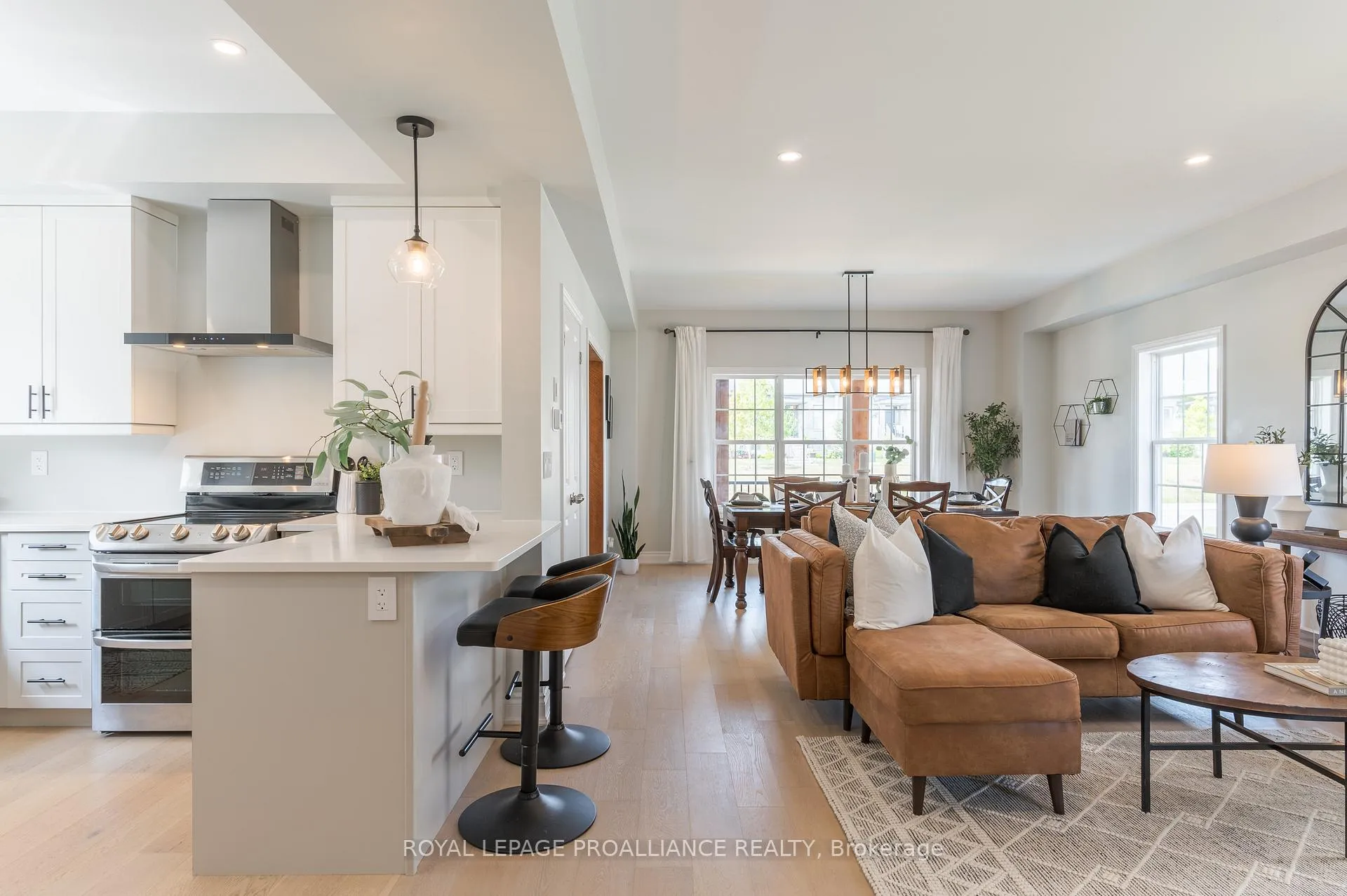 Photo 9 of 913 John Fairhurst Boulevard, Cobourg — HOMEH