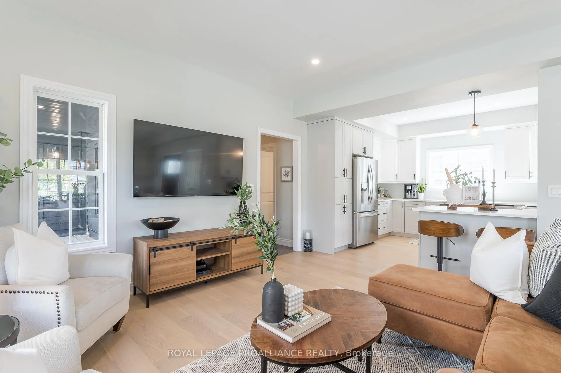 Photo 10 of 913 John Fairhurst Boulevard, Cobourg — HOMEH