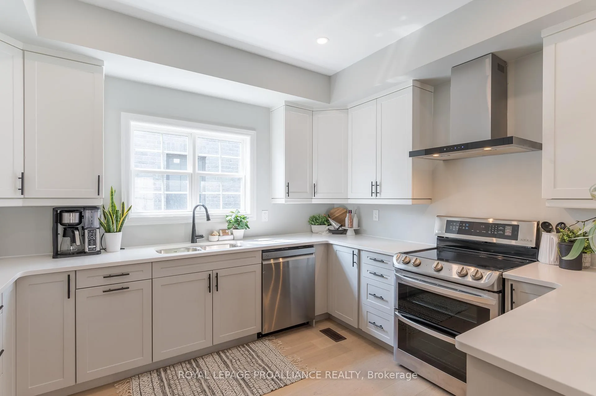 Photo 12 of 913 John Fairhurst Boulevard, Cobourg — HOMEH