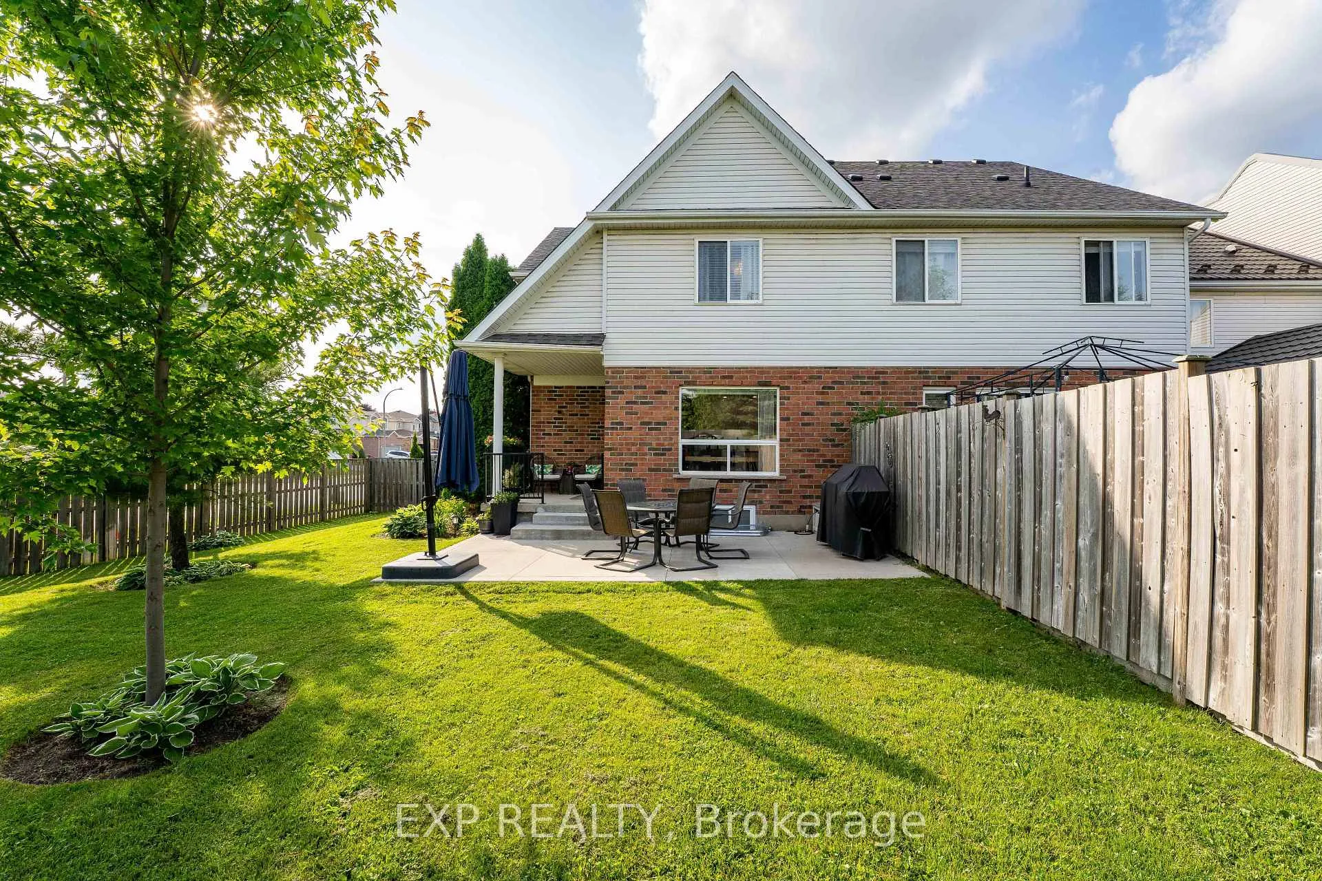 Photo 38 of 2 Colton Circle, Kitchener — HOMEH