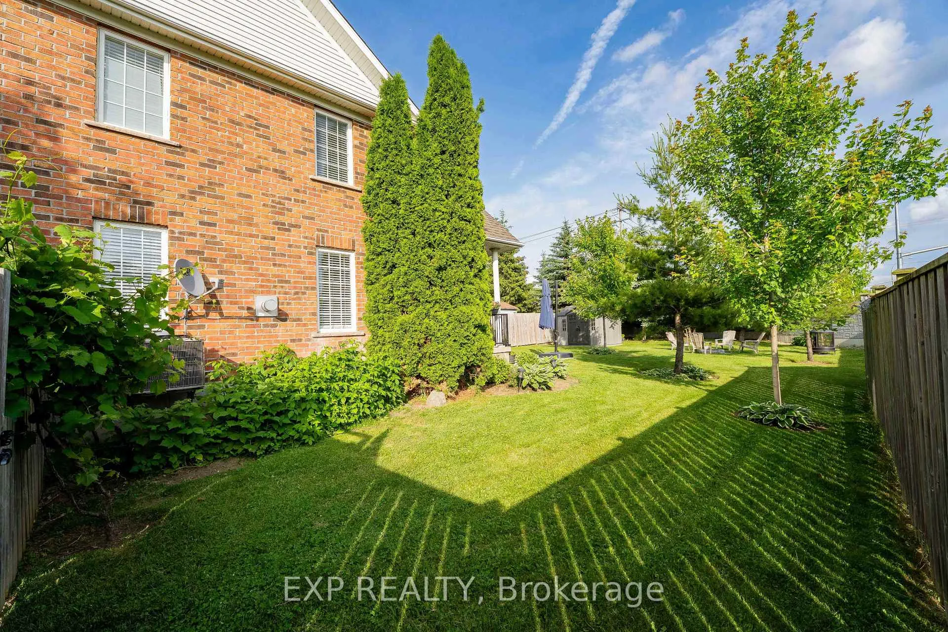 Photo 46 of 2 Colton Circle, Kitchener — HOMEH