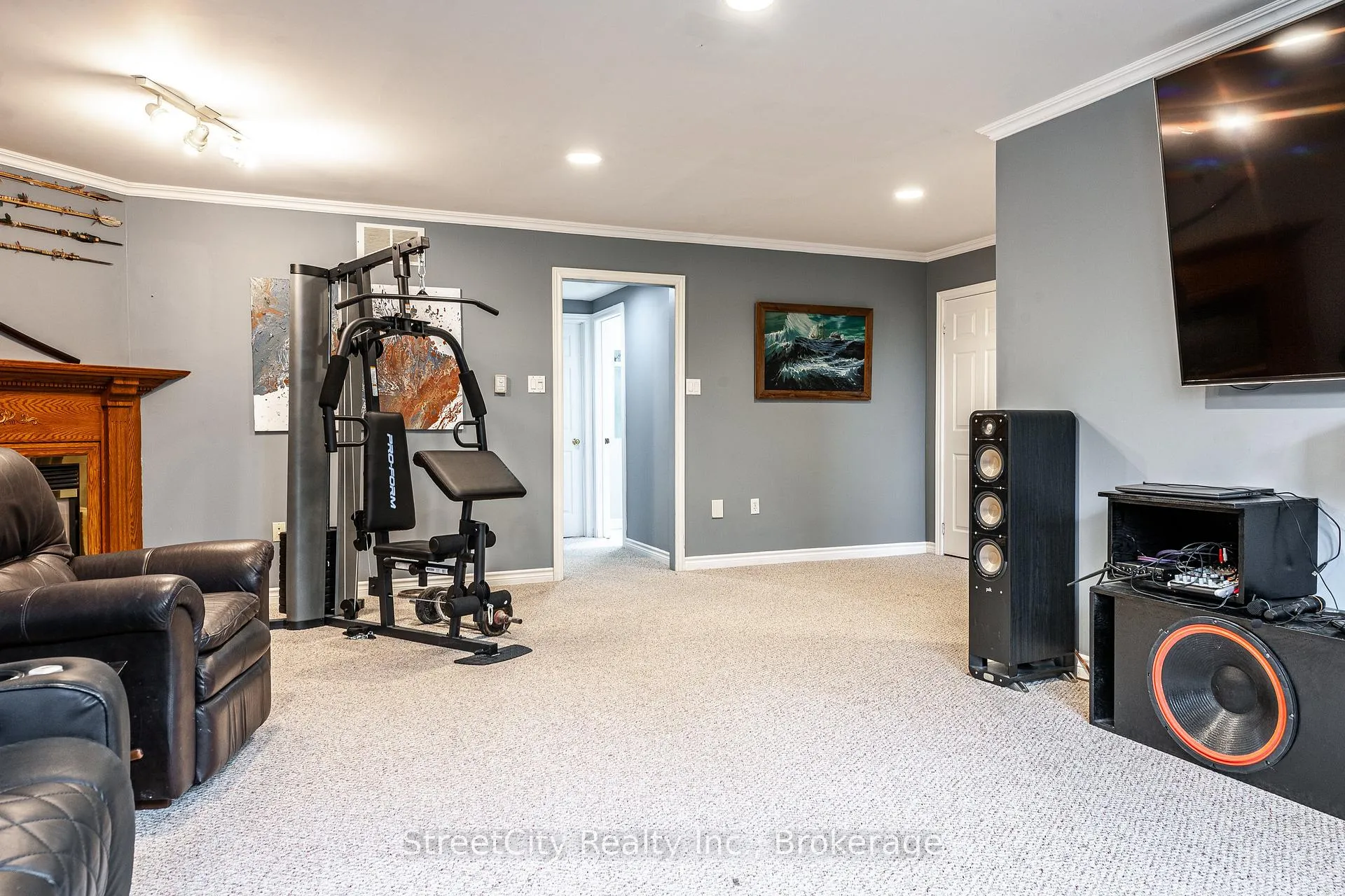 Photo 29 of 43 Freeland Drive, Stratford — HOMEH