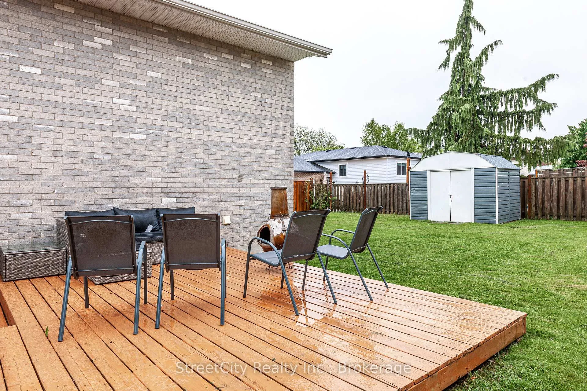 Photo 37 of 43 Freeland Drive, Stratford — HOMEH