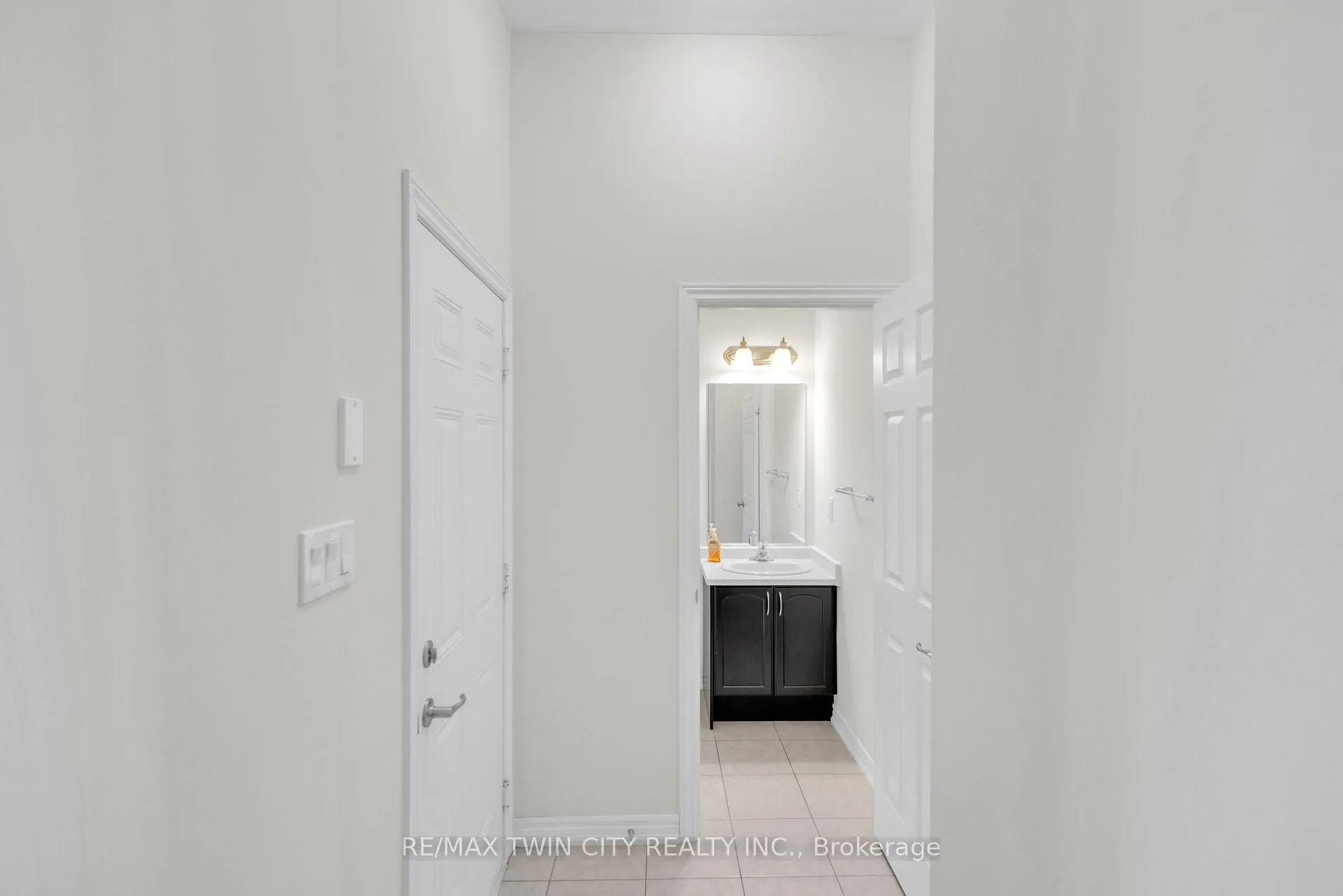 Photo 9 of 146 Flagg Avenue, Brant, Paris — HOMEH