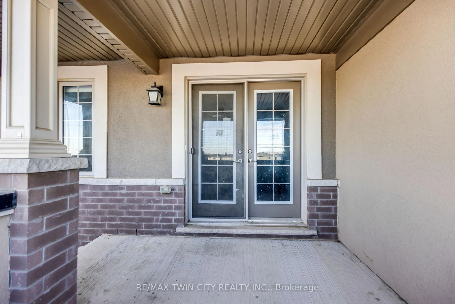Photo 25 of 146 Flagg Avenue, Brant, Paris — HOMEH
