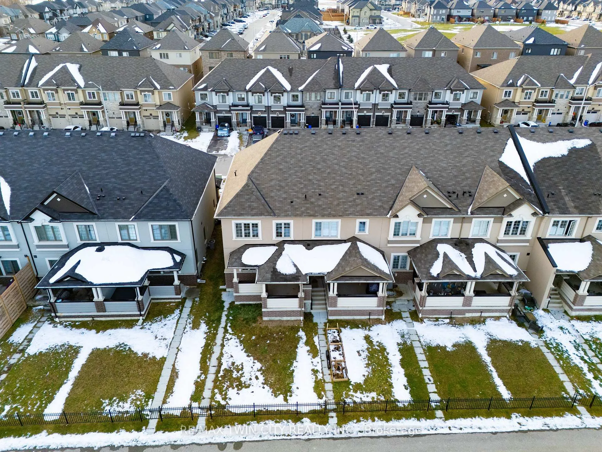Photo 29 of 146 Flagg Avenue, Brant, Paris — HOMEH