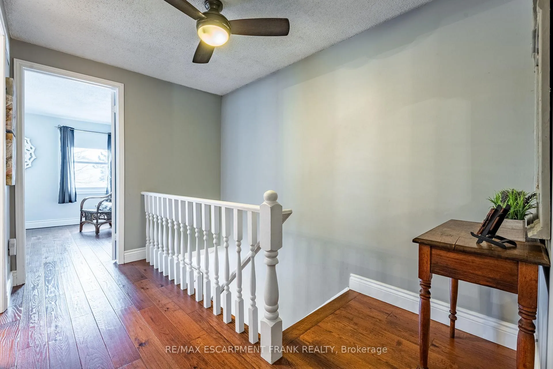 Photo 21 of 371 Knightsbridge Crescent, Hamilton, Ancaster — HOMEH