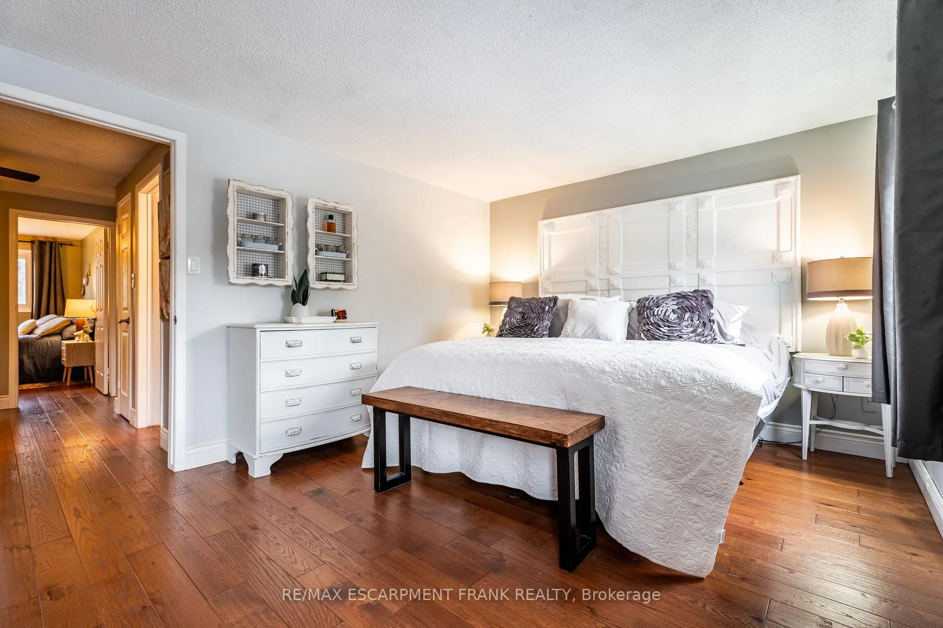Photo 29 of 371 Knightsbridge Crescent, Hamilton, Ancaster — HOMEH