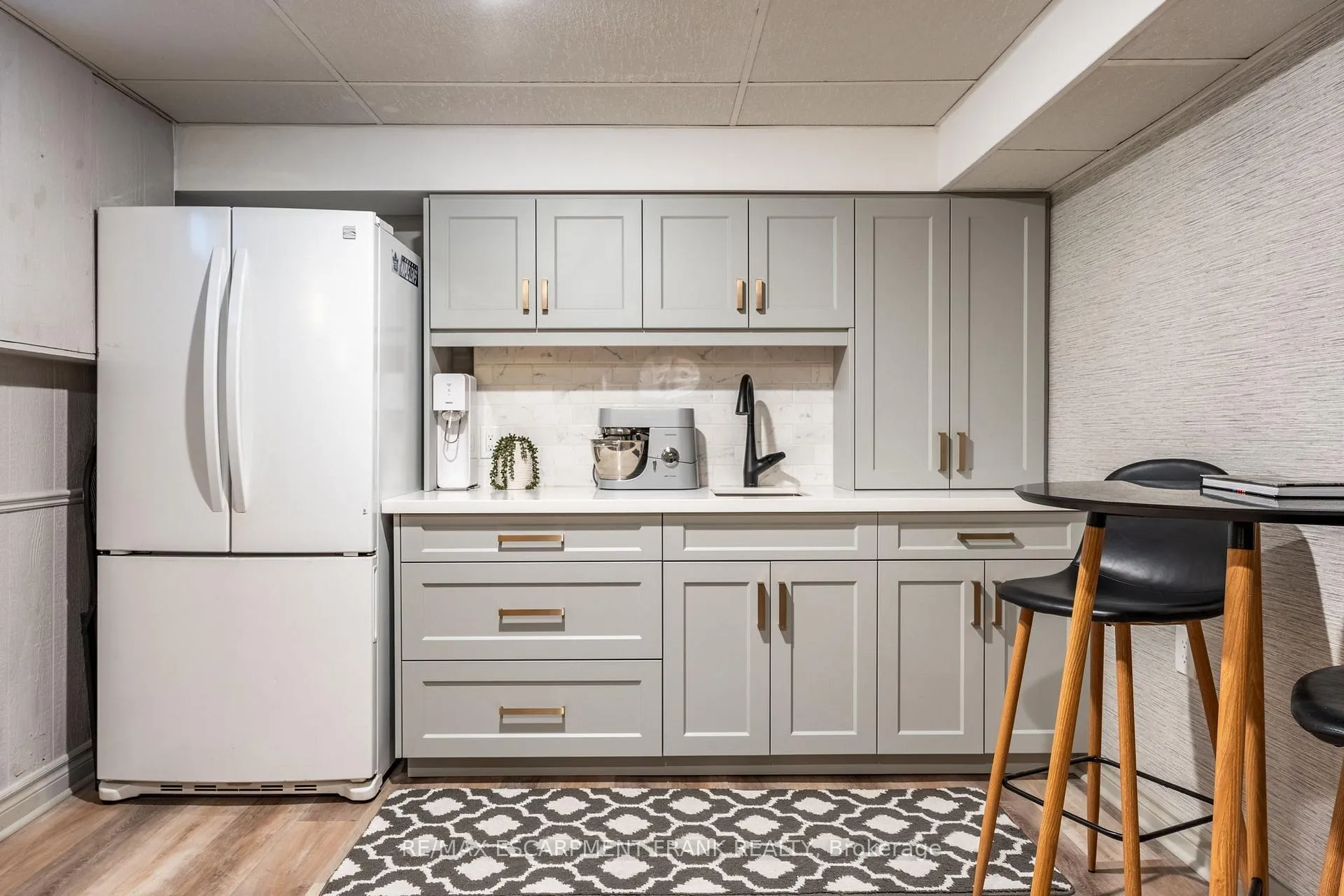 Photo 32 of 371 Knightsbridge Crescent, Hamilton, Ancaster — HOMEH