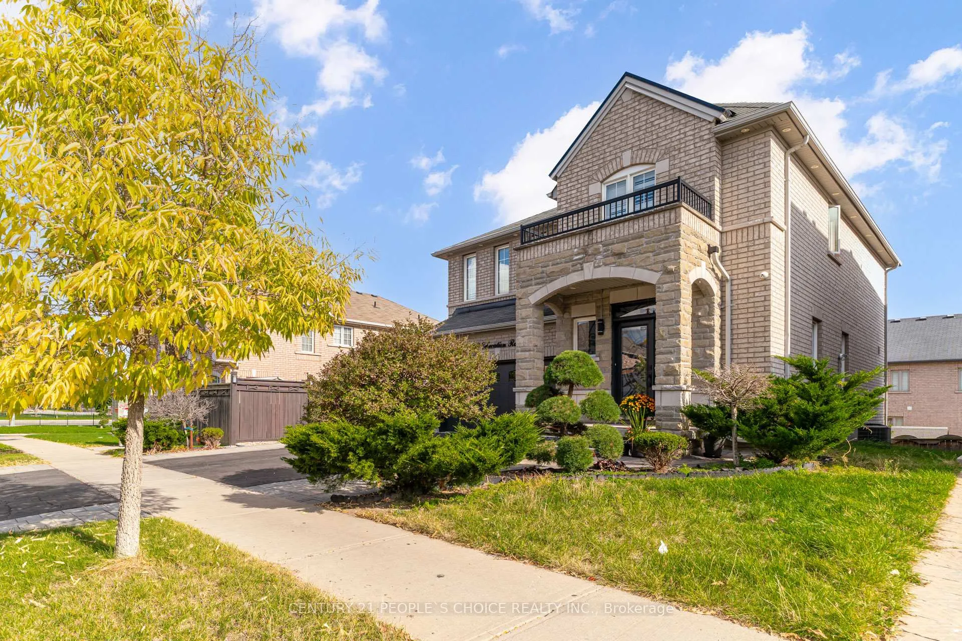 Photo 3 of 89 Education Road, Brampton, Bram East — HOMEH