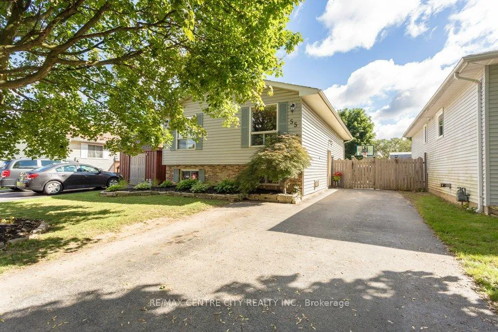 Photo 1 of 55 Melanie Drive E, Aylmer — HOMEH