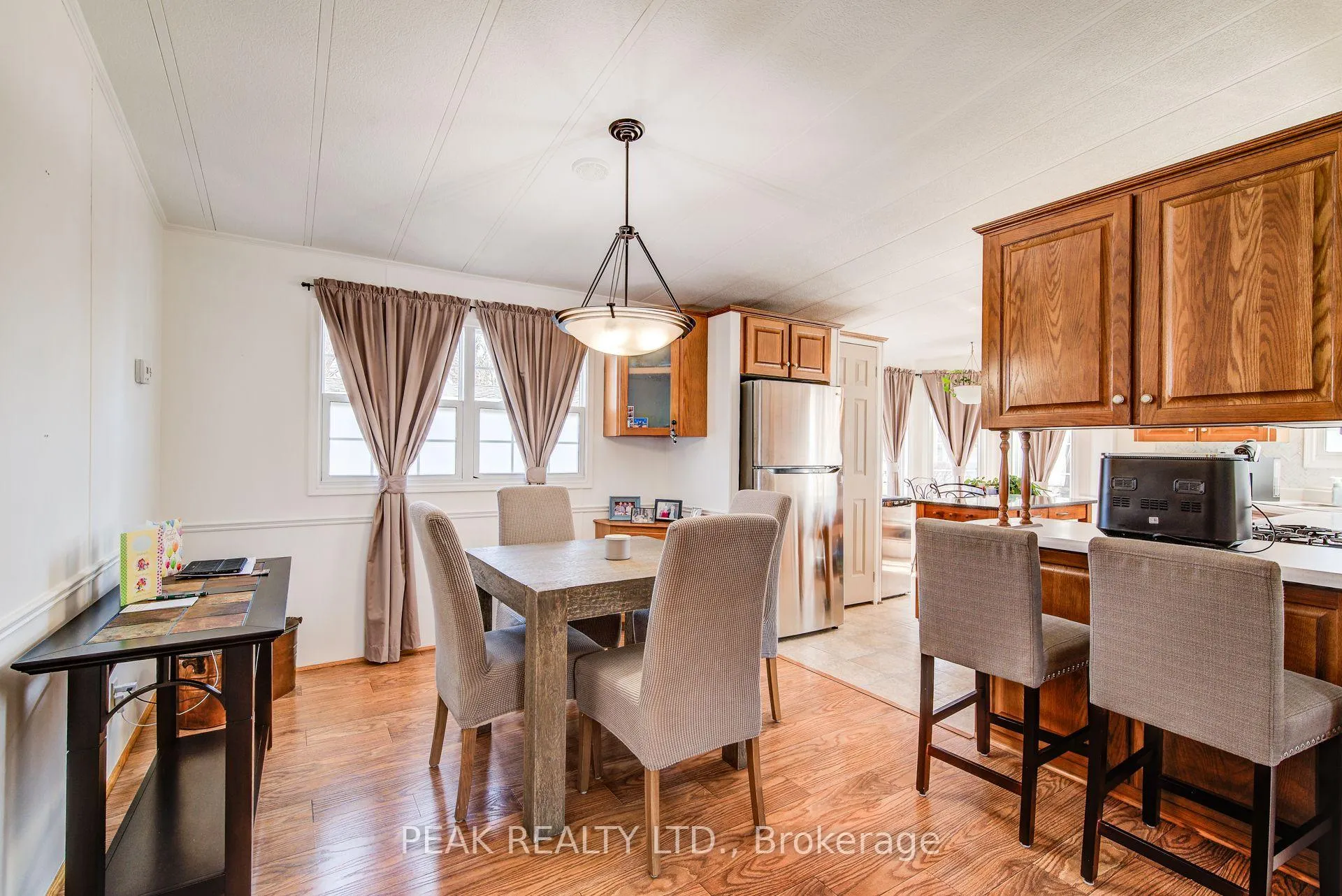Photo 12 of Unit 355, 580 Beaver Creek Road, Waterloo — HOMEH