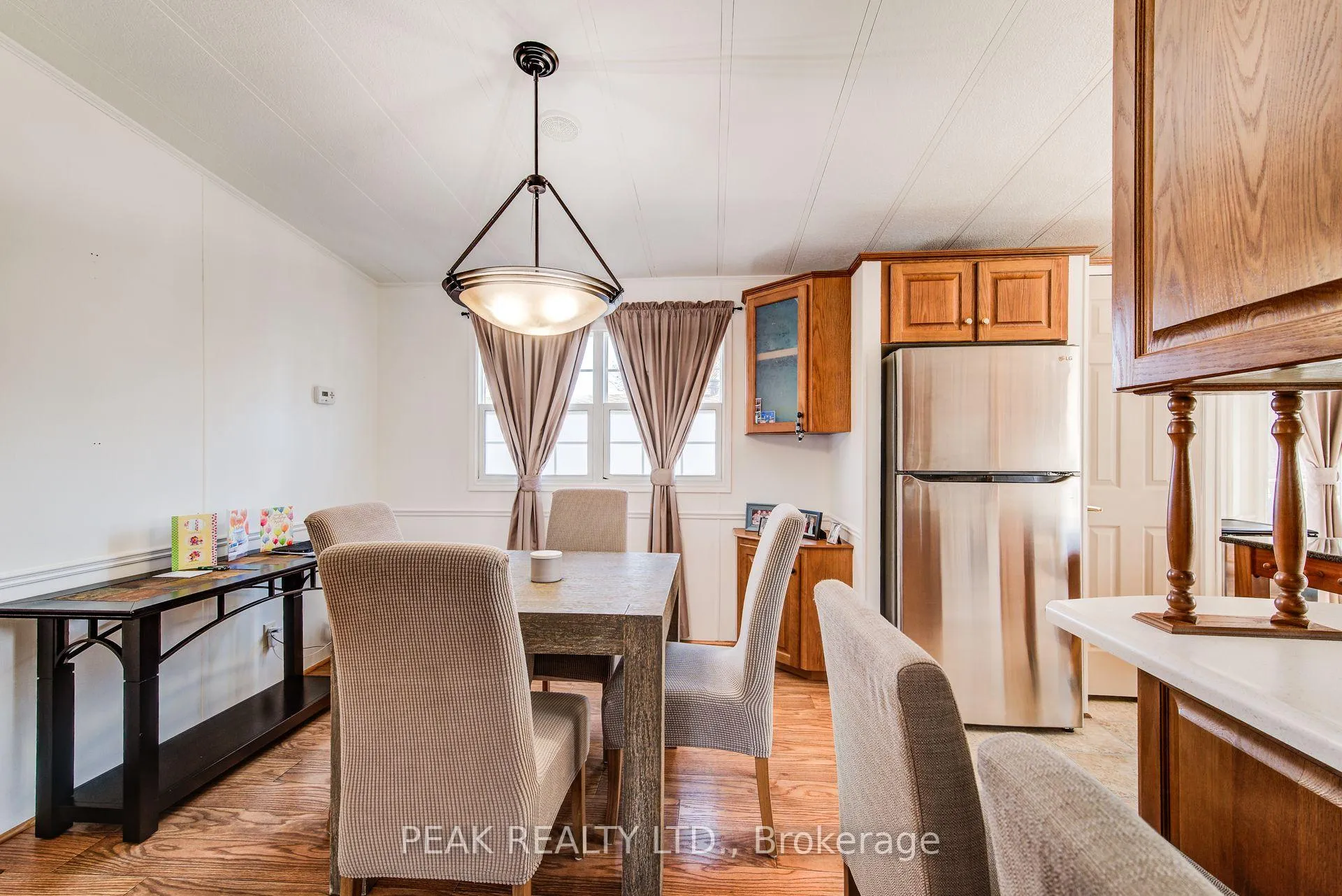 Photo 13 of Unit 355, 580 Beaver Creek Road, Waterloo — HOMEH