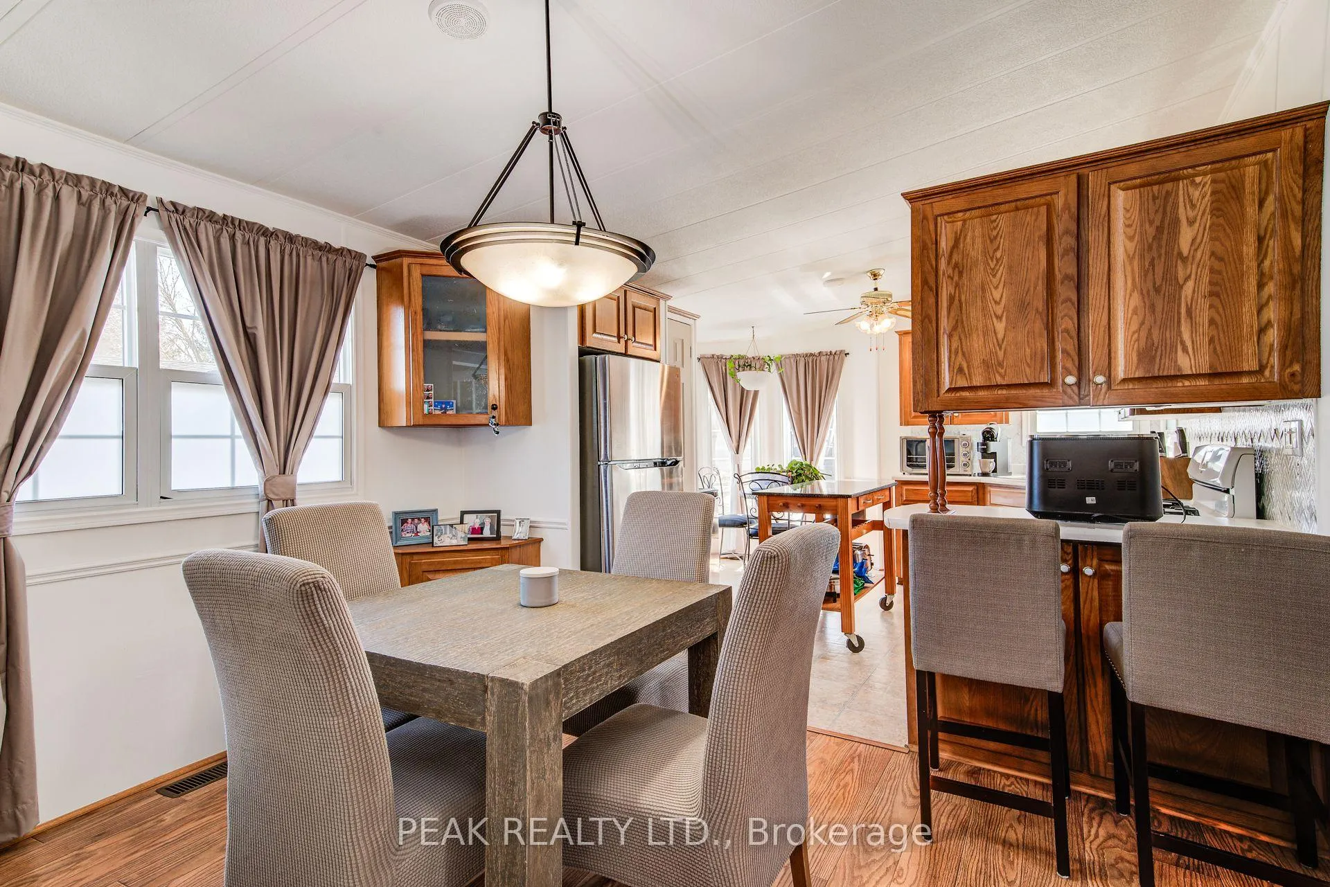 Photo 14 of Unit 355, 580 Beaver Creek Road, Waterloo — HOMEH