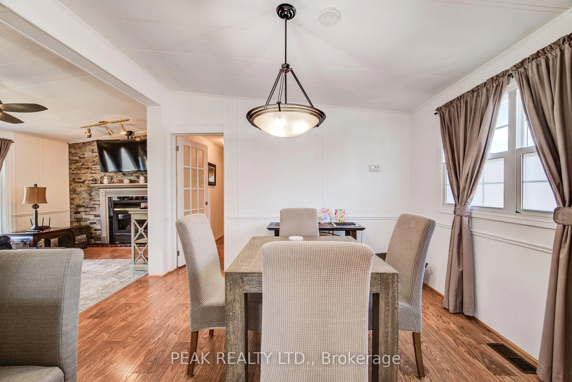 Photo 23 of Unit 355, 580 Beaver Creek Road, Waterloo — HOMEH