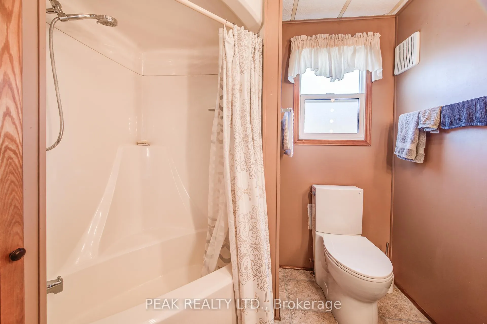 Photo 26 of Unit 355, 580 Beaver Creek Road, Waterloo — HOMEH
