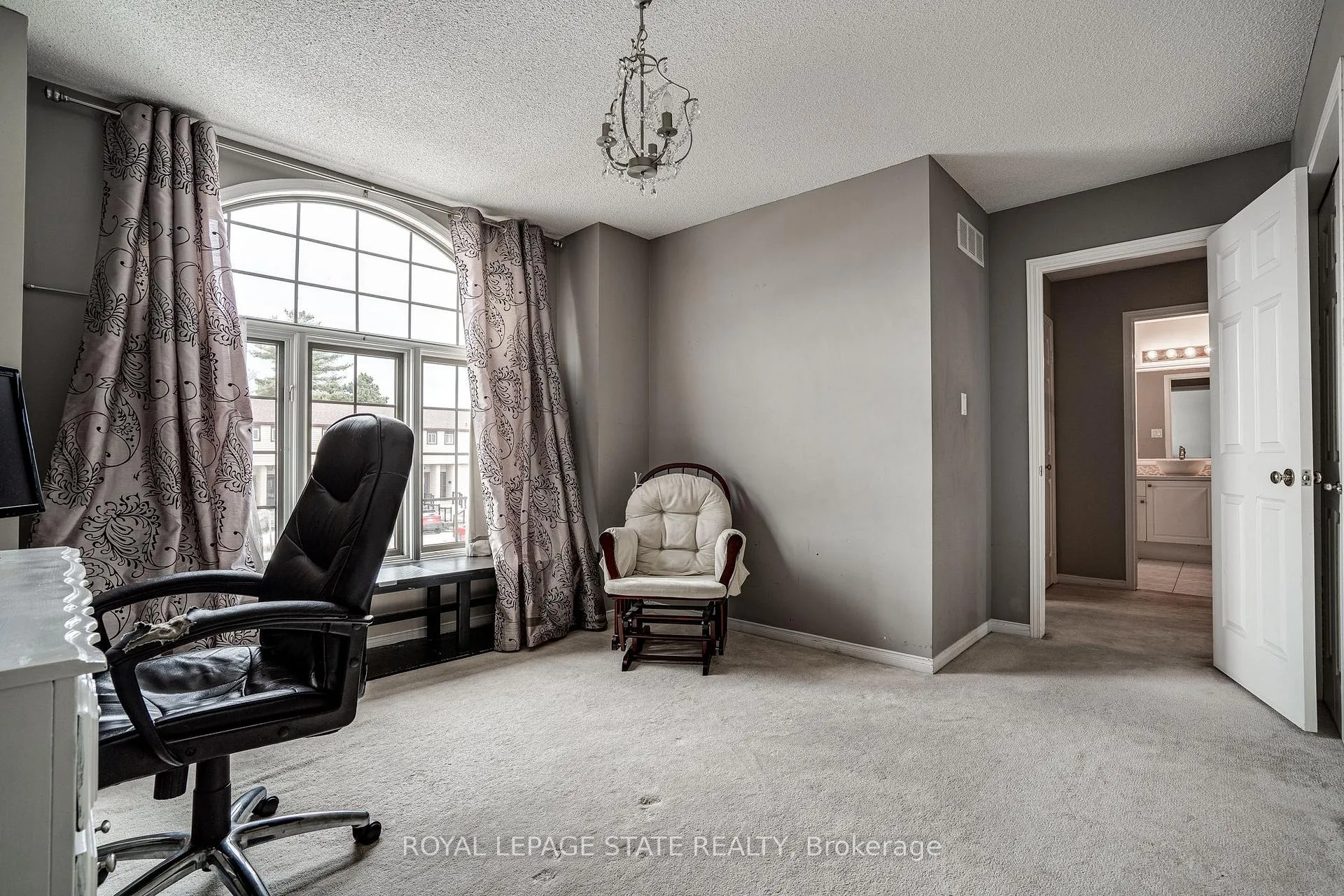 Photo 30 of 19 Claudette Gate, Hamilton, Falkirk — HOMEH