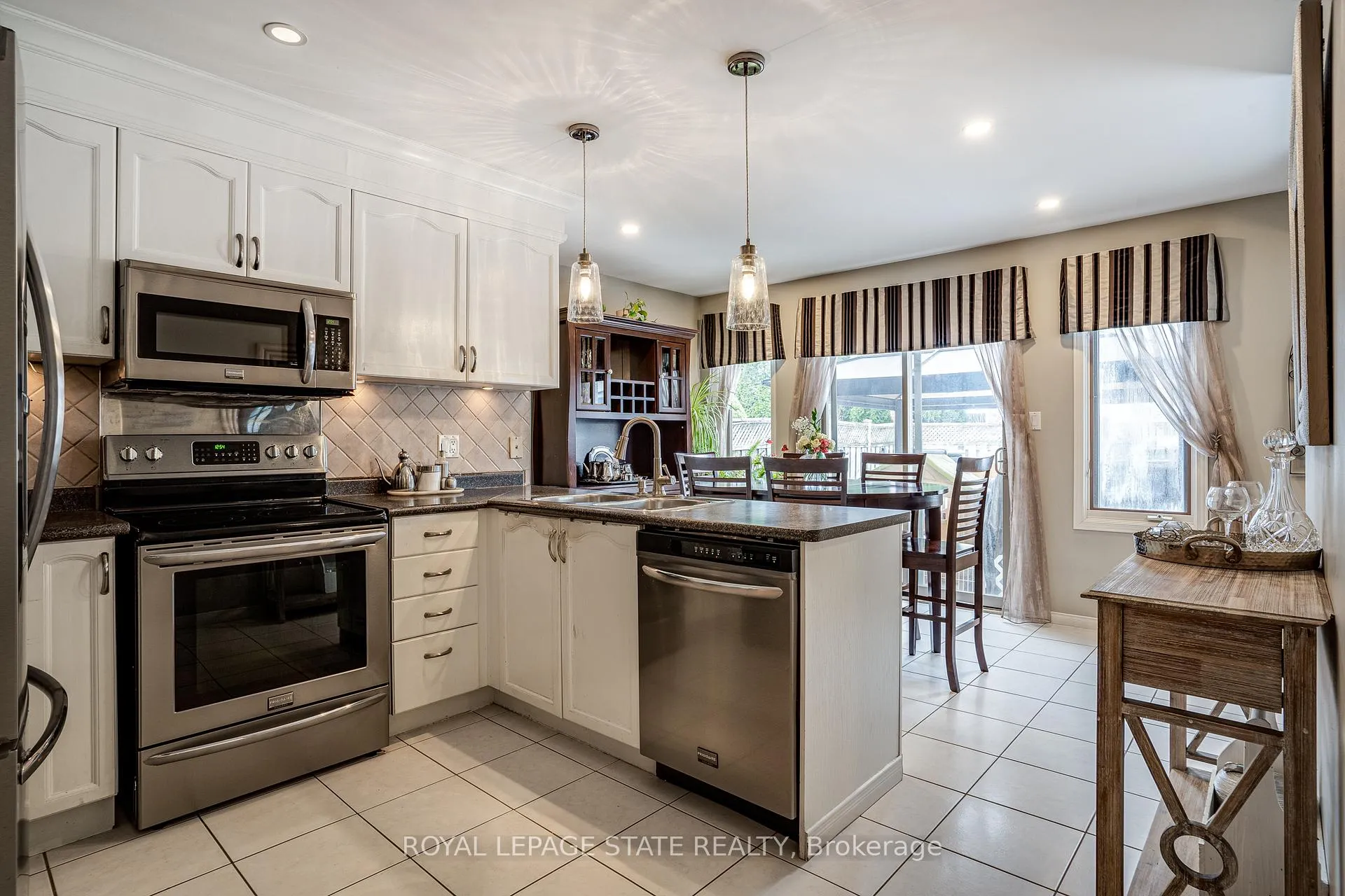 Photo 47 of 19 Claudette Gate, Hamilton, Falkirk — HOMEH
