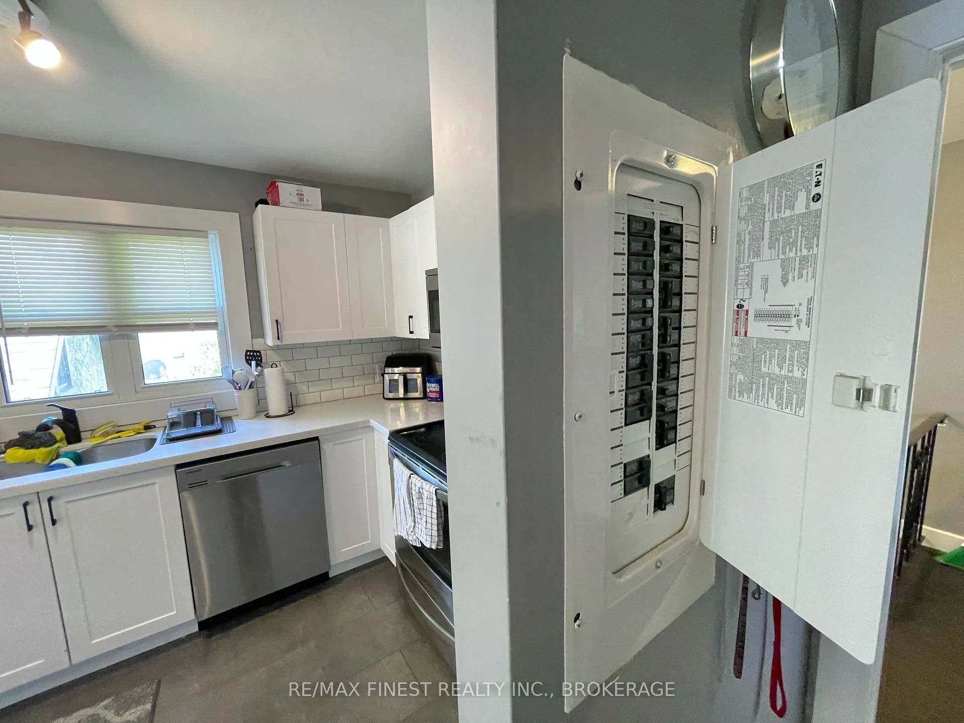 Photo 16 of 18 Drayton Avenue, Kingston, East of Sir John A. Blvd — HOMEH