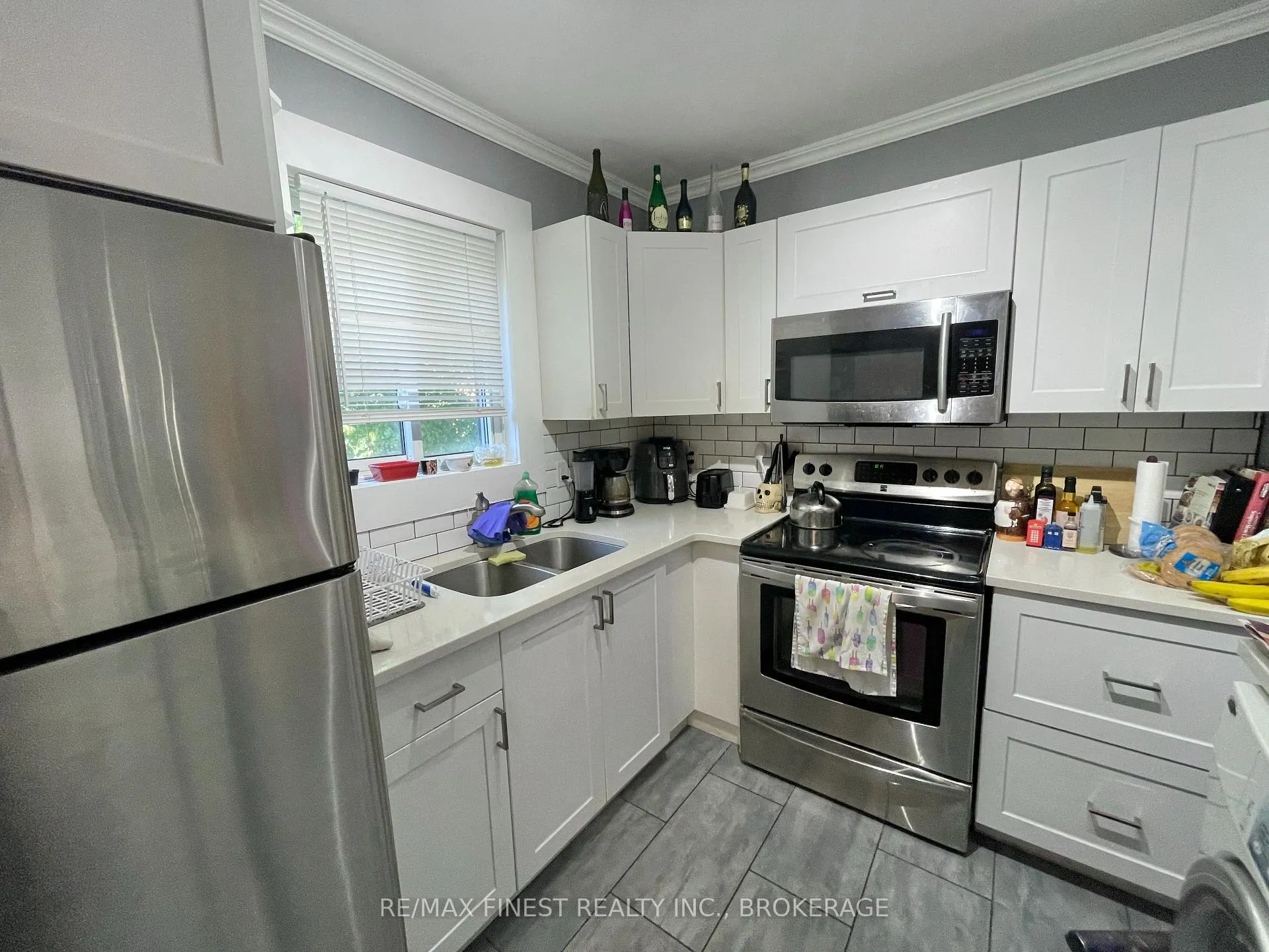 Photo 21 of 18 Drayton Avenue, Kingston, East of Sir John A. Blvd — HOMEH