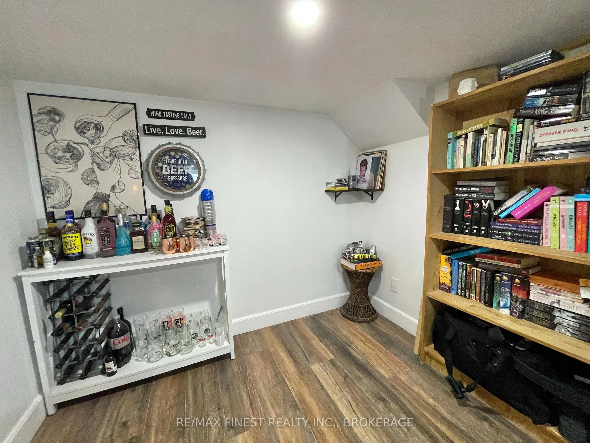 Photo 27 of 18 Drayton Avenue, Kingston, East of Sir John A. Blvd — HOMEH