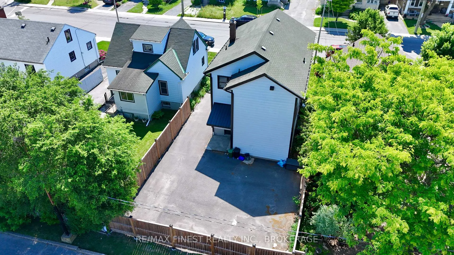 Photo 36 of 18 Drayton Avenue, Kingston, East of Sir John A. Blvd — HOMEH