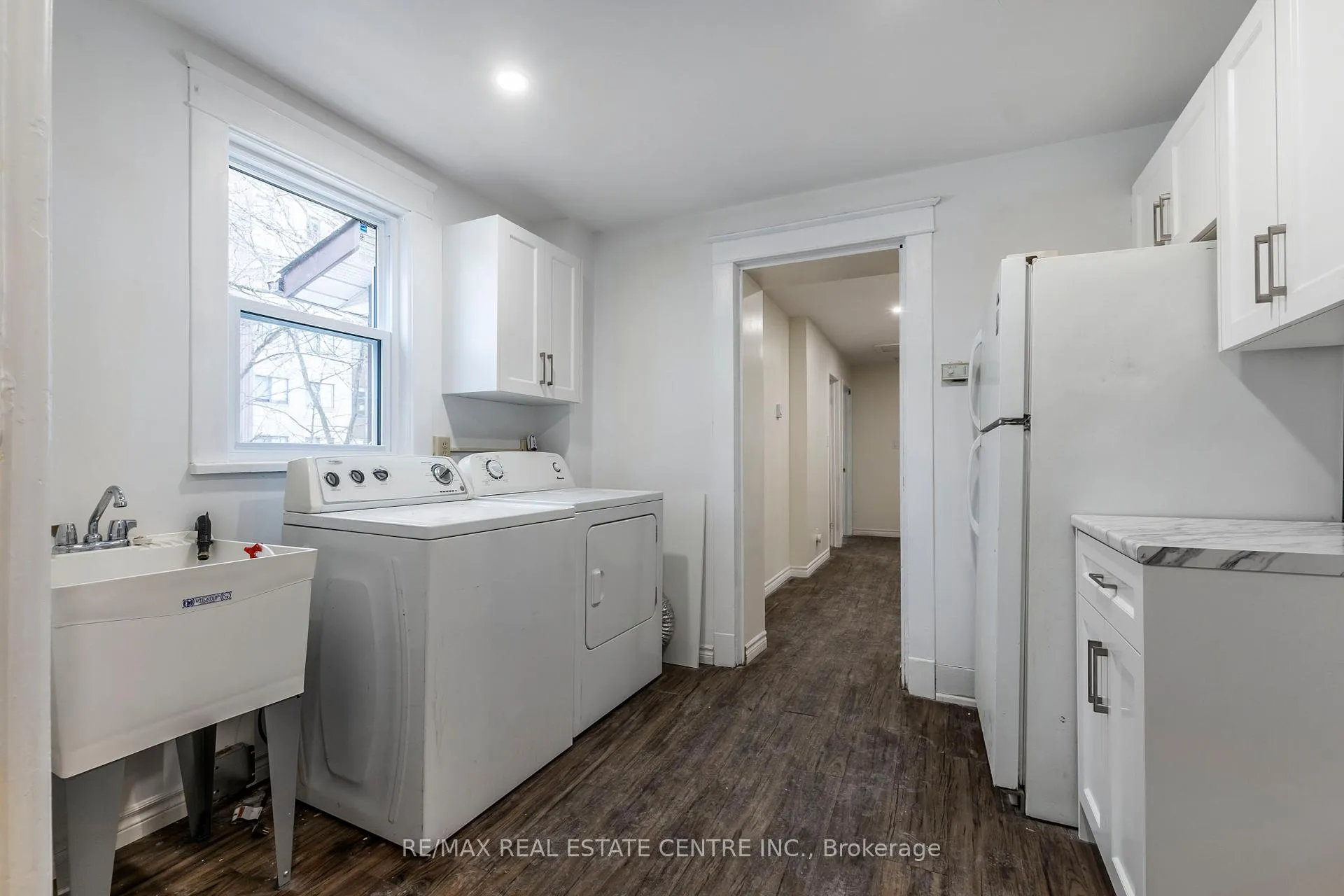 Photo 21 of 19 Bricker Avenue, Waterloo — HOMEH