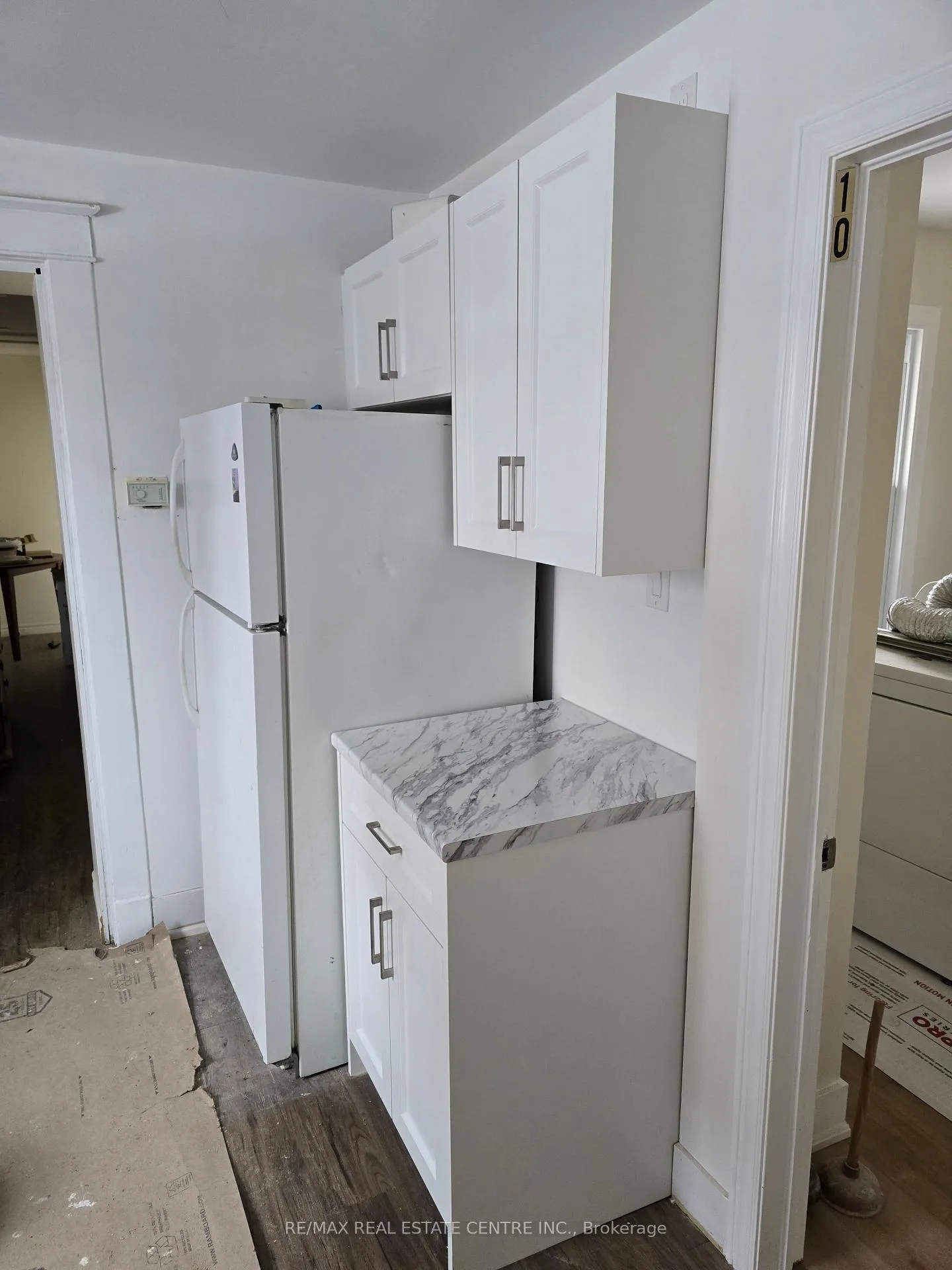 Photo 23 of 19 Bricker Avenue, Waterloo — HOMEH