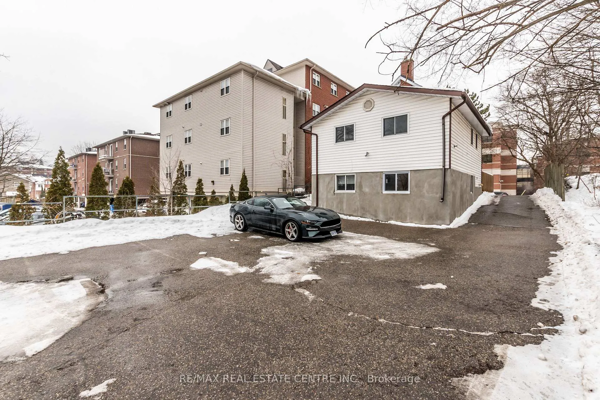 Photo 25 of 19 Bricker Avenue, Waterloo — HOMEH