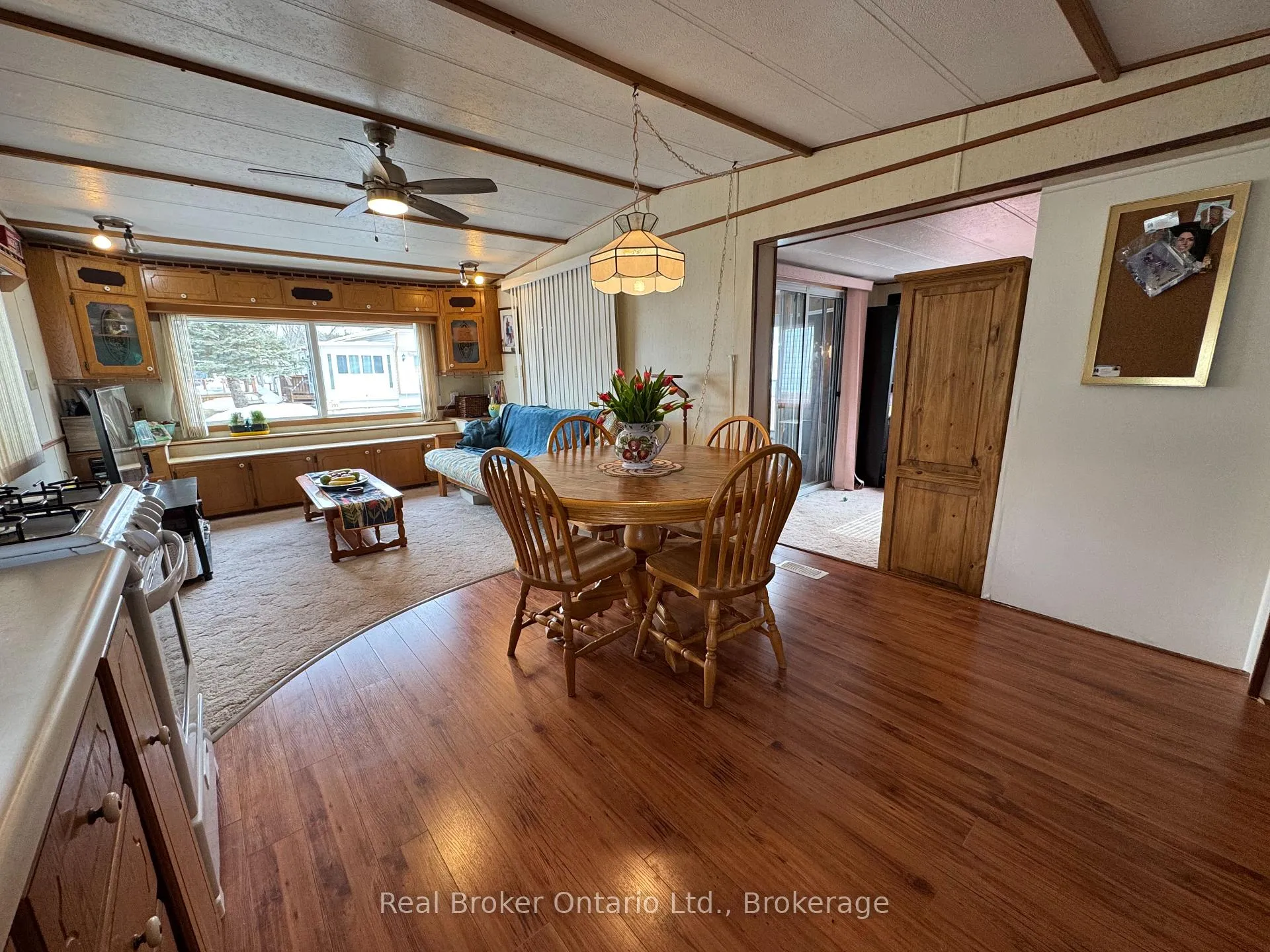 Photo 5 of Unit 194, 580 Beaver Creek Road, Waterloo — HOMEH