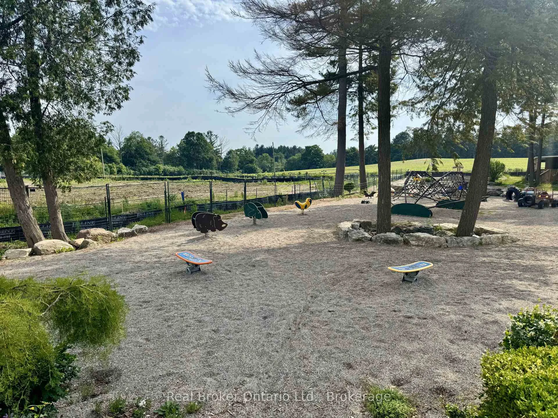 Photo 23 of Unit 194, 580 Beaver Creek Road, Waterloo — HOMEH