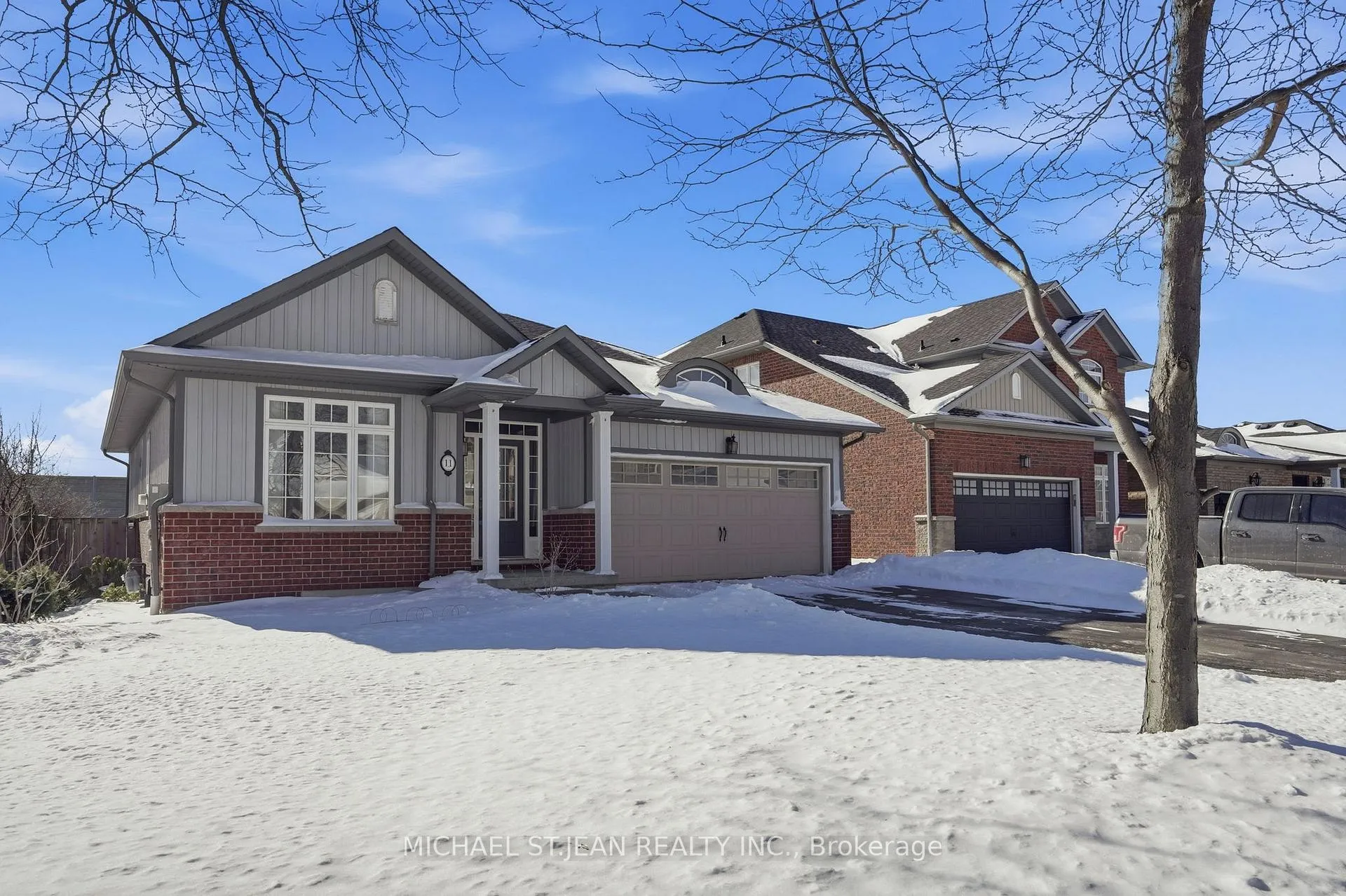 Photo 5 of 11 Sidare Court, Grimsby, Grimsby Beach — HOMEH