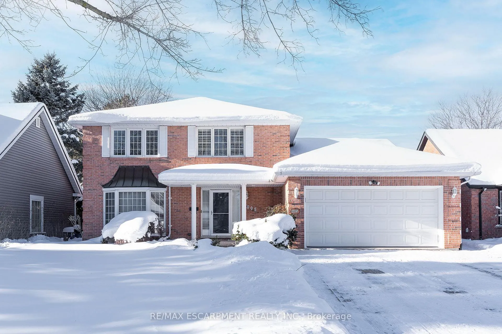 Photo 1 of 6005 Mountaingate Drive, Niagara Falls, Church's Lane — HOMEH