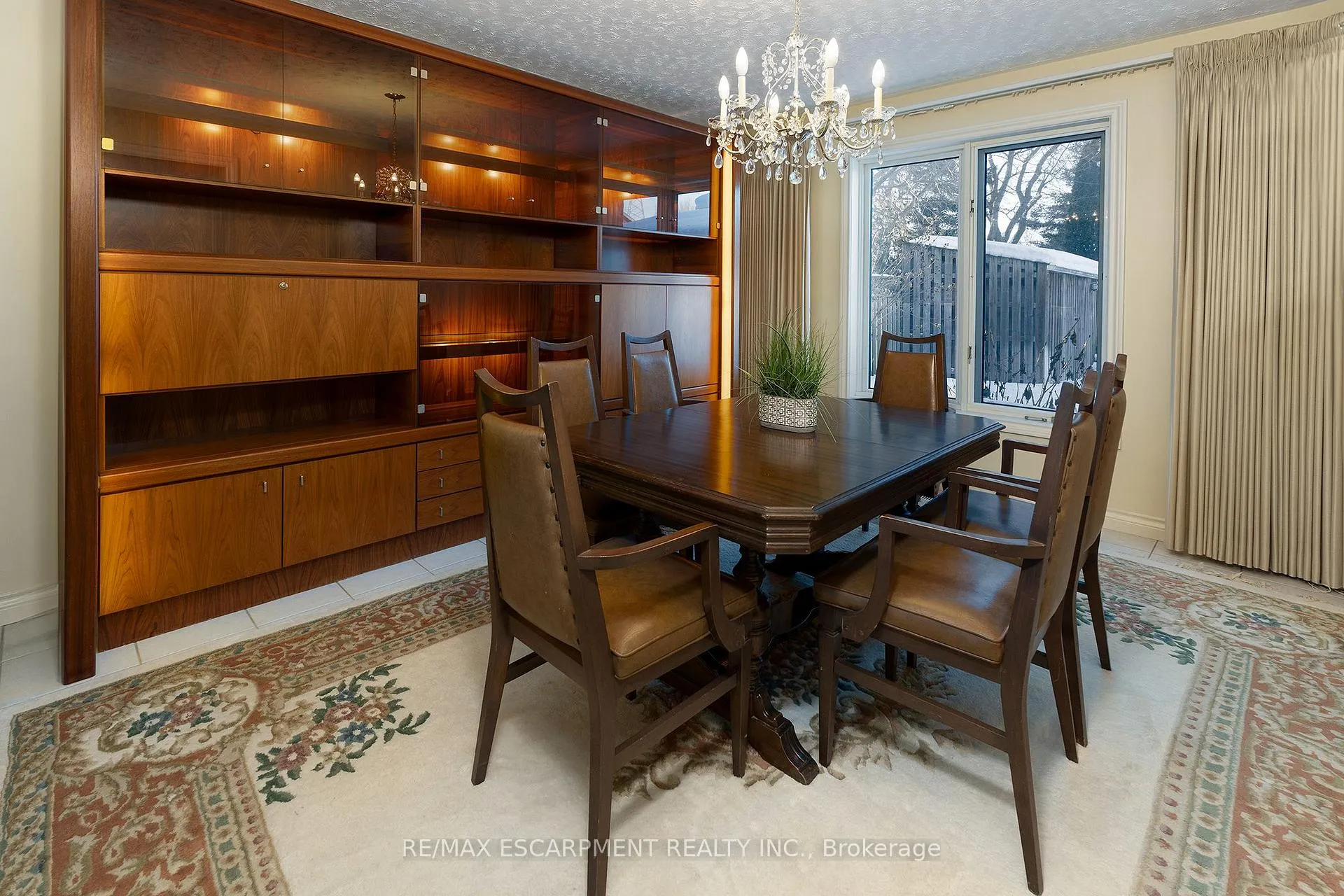Photo 9 of 6005 Mountaingate Drive, Niagara Falls, Church's Lane — HOMEH