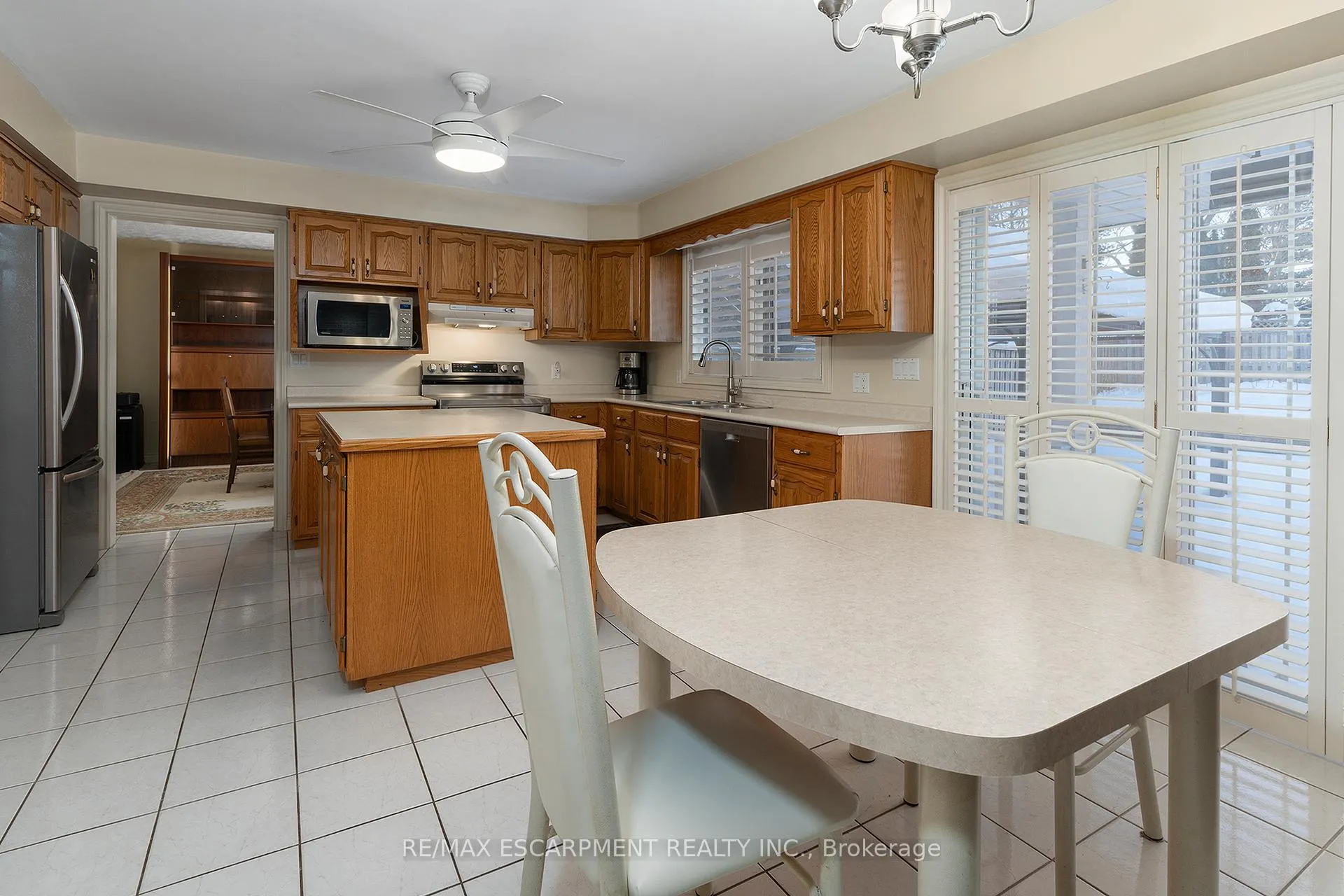 Photo 12 of 6005 Mountaingate Drive, Niagara Falls, Church's Lane — HOMEH