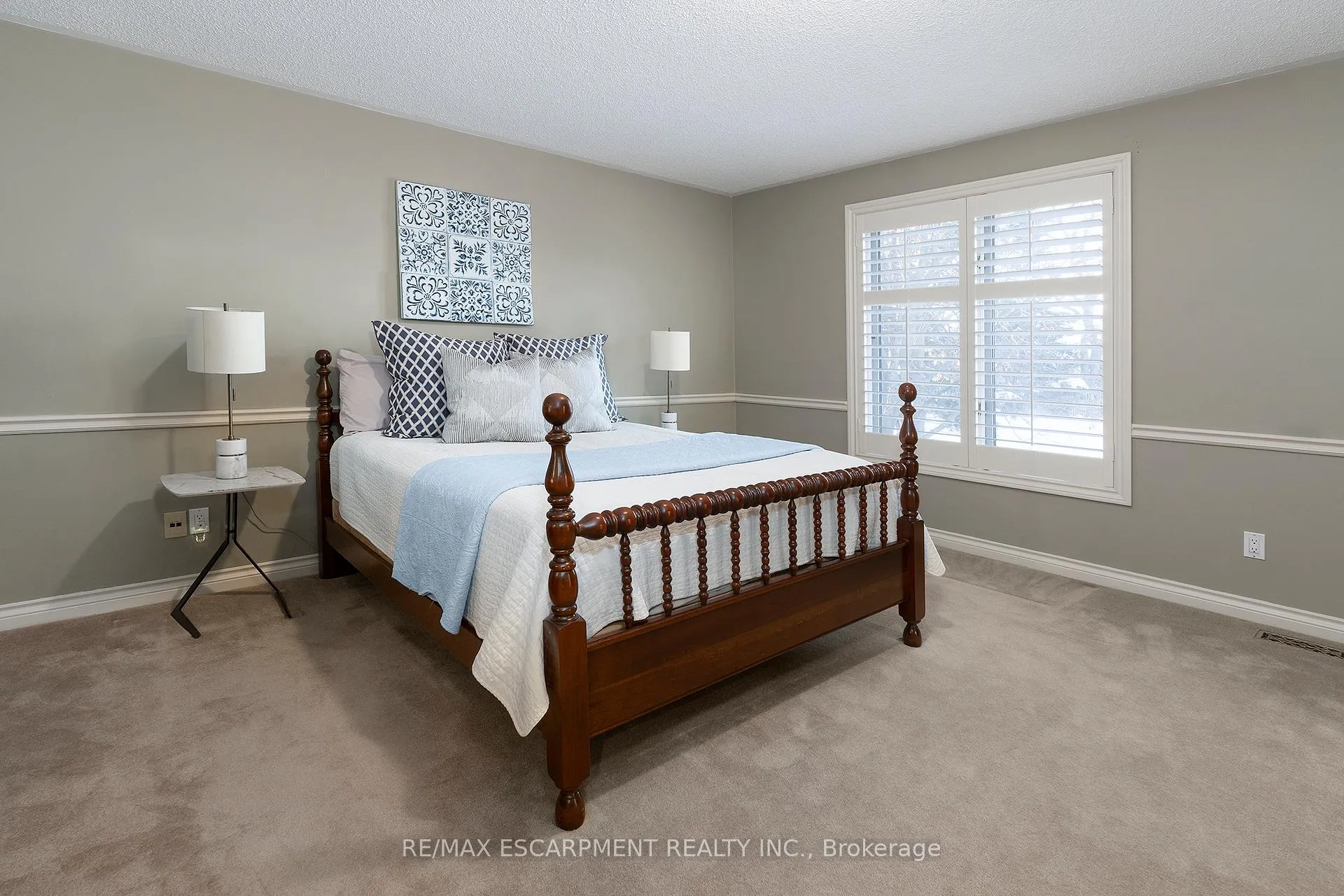 Photo 20 of 6005 Mountaingate Drive, Niagara Falls, Church's Lane — HOMEH