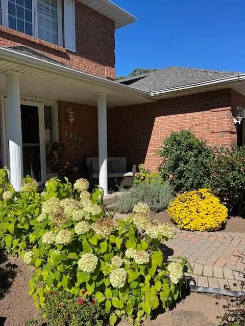 Photo 34 of 6005 Mountaingate Drive, Niagara Falls, Church's Lane — HOMEH
