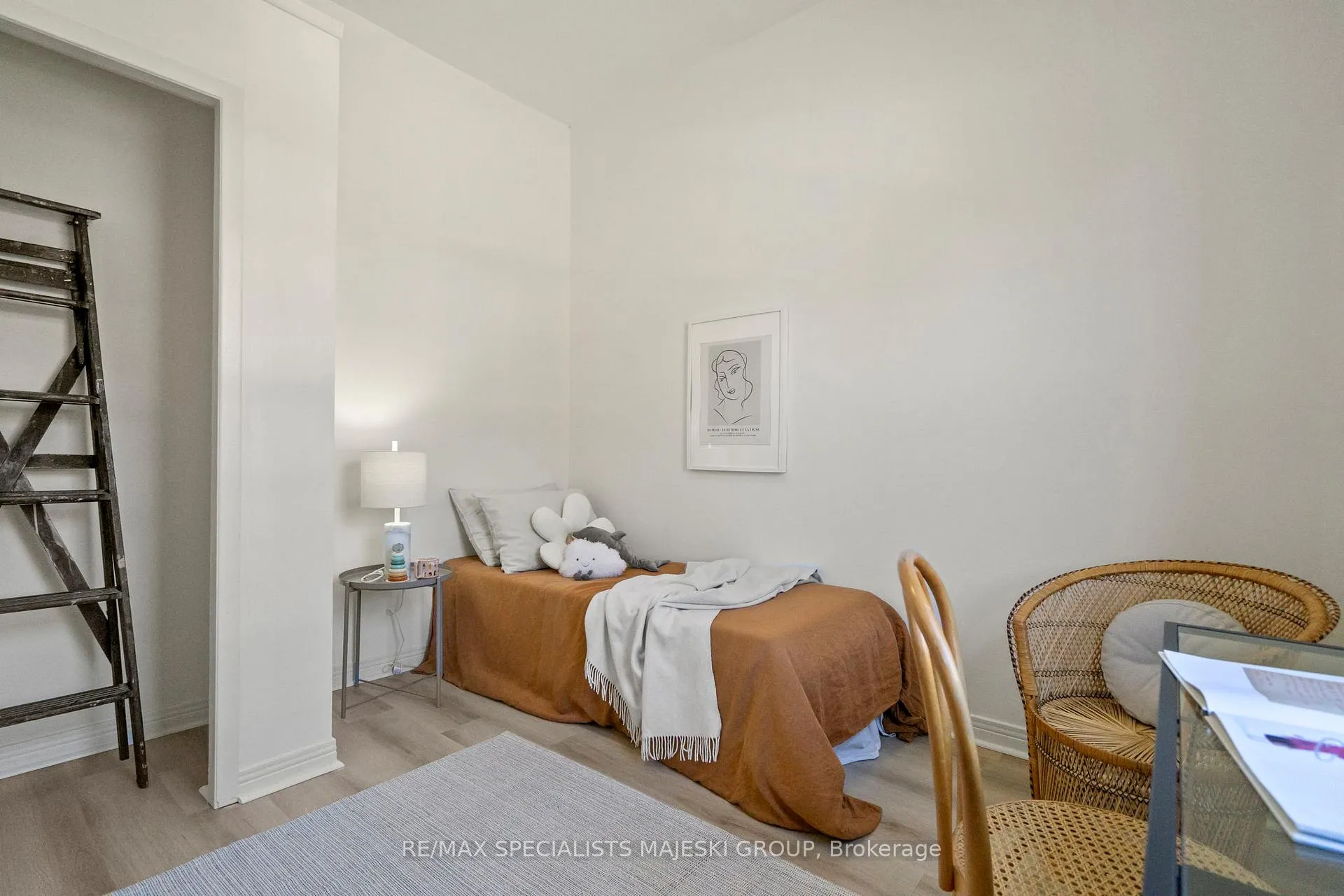 Photo 21 of 180 Wood Street E, Hamilton, North End — HOMEH