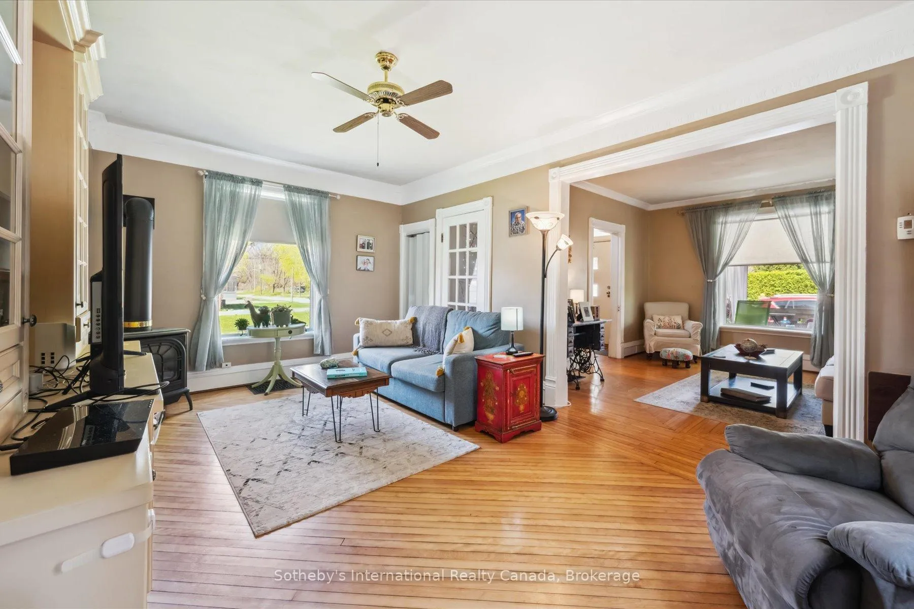 Photo 7 of 98 Walnut Street, Brant, Paris — HOMEH