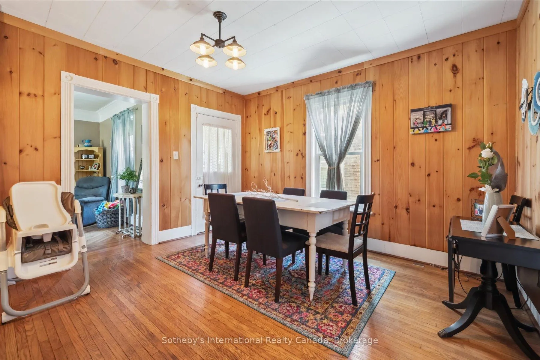 Photo 10 of 98 Walnut Street, Brant, Paris — HOMEH