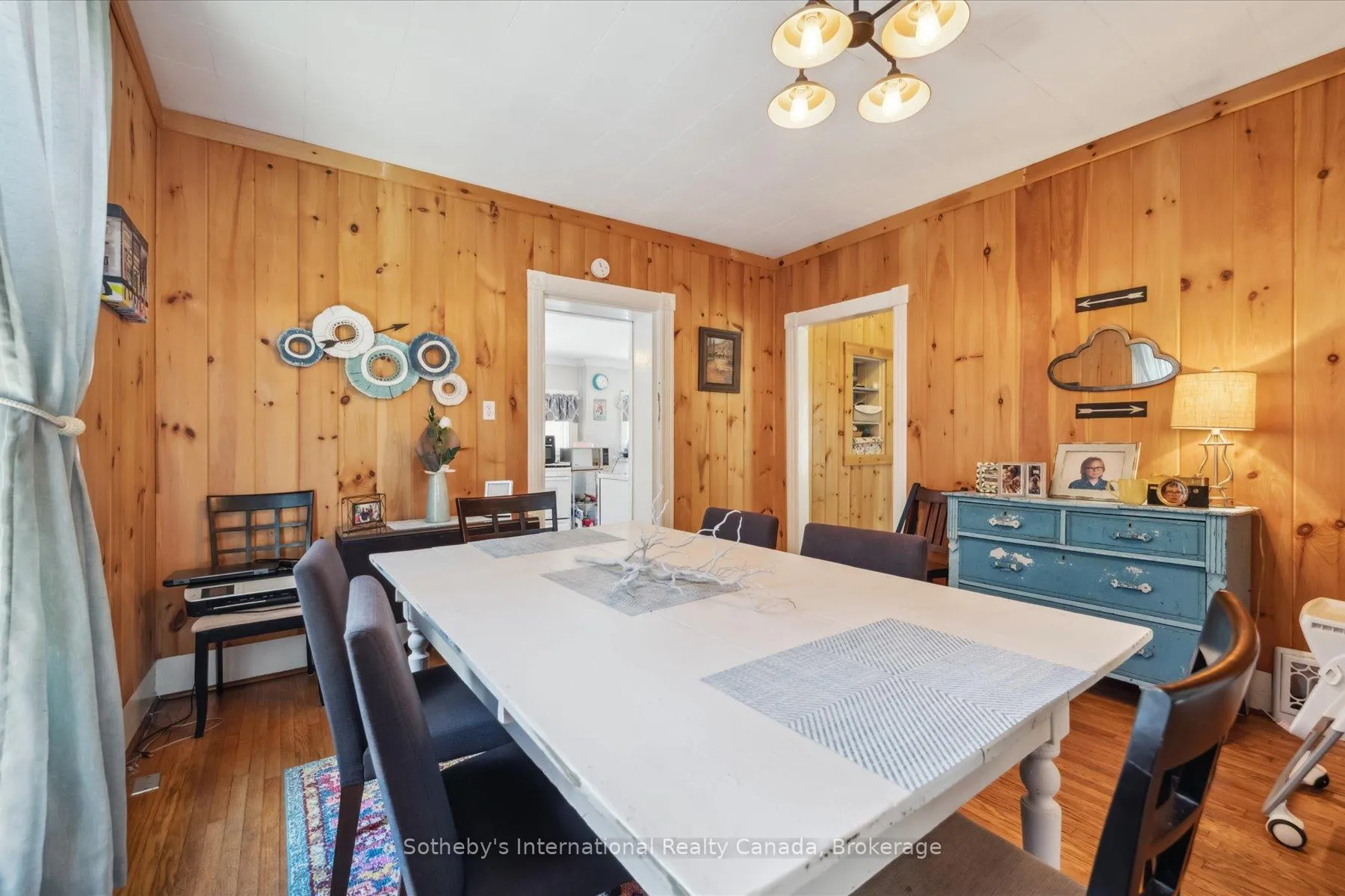 Photo 11 of 98 Walnut Street, Brant, Paris — HOMEH