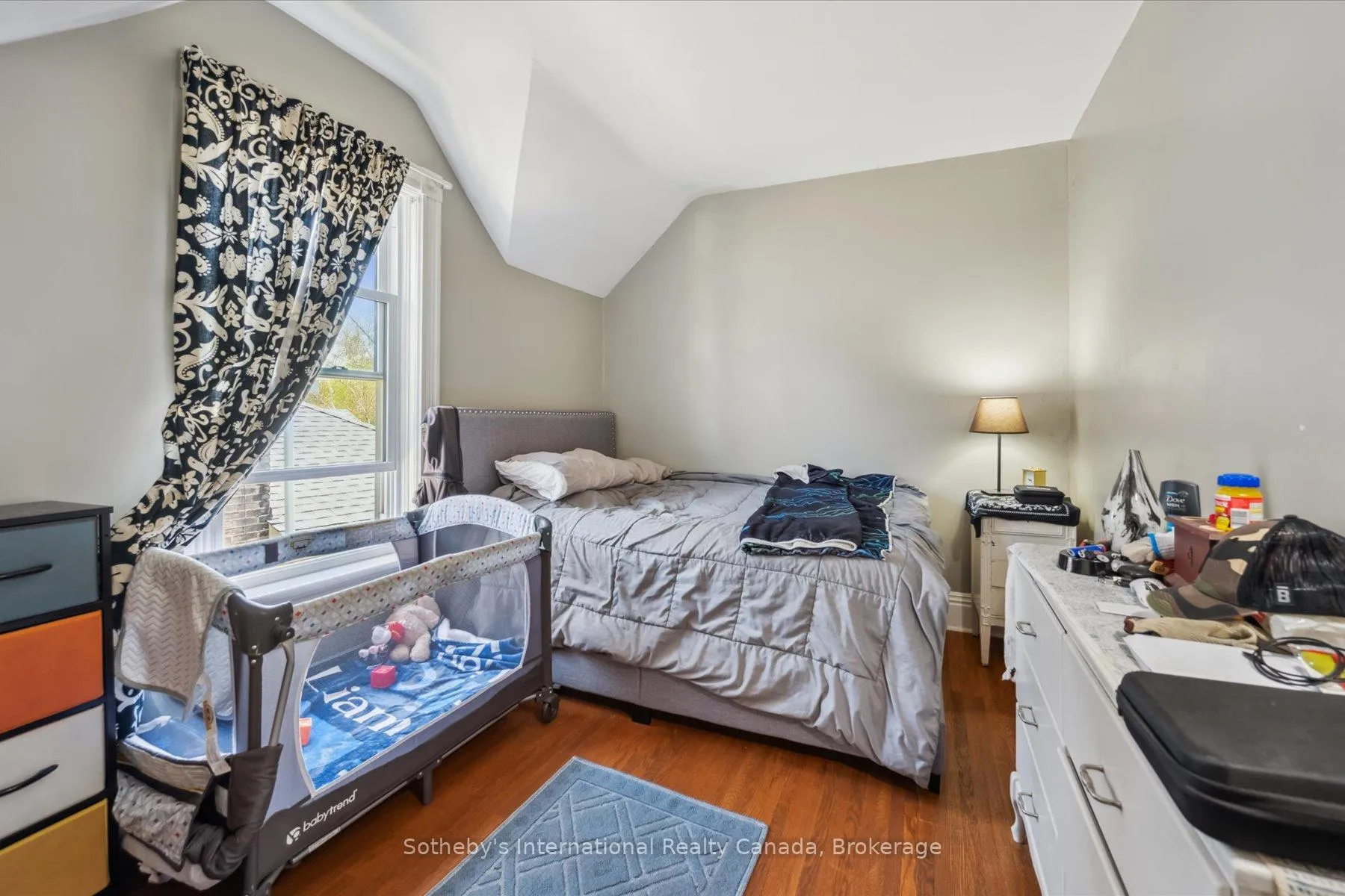 Photo 17 of 98 Walnut Street, Brant, Paris — HOMEH